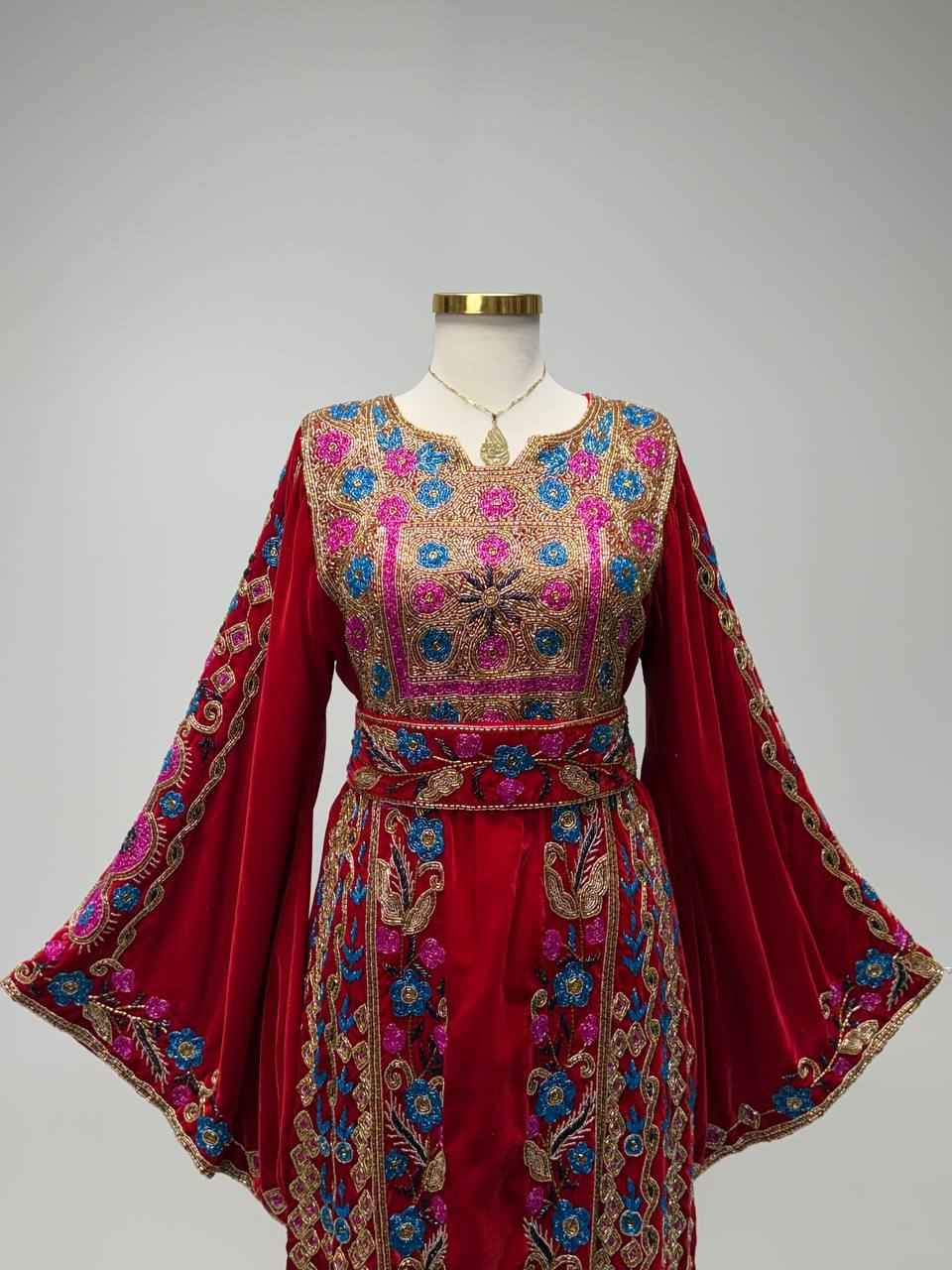 Malikat Al-Ruby – Hand Beaded Velvet Thobe