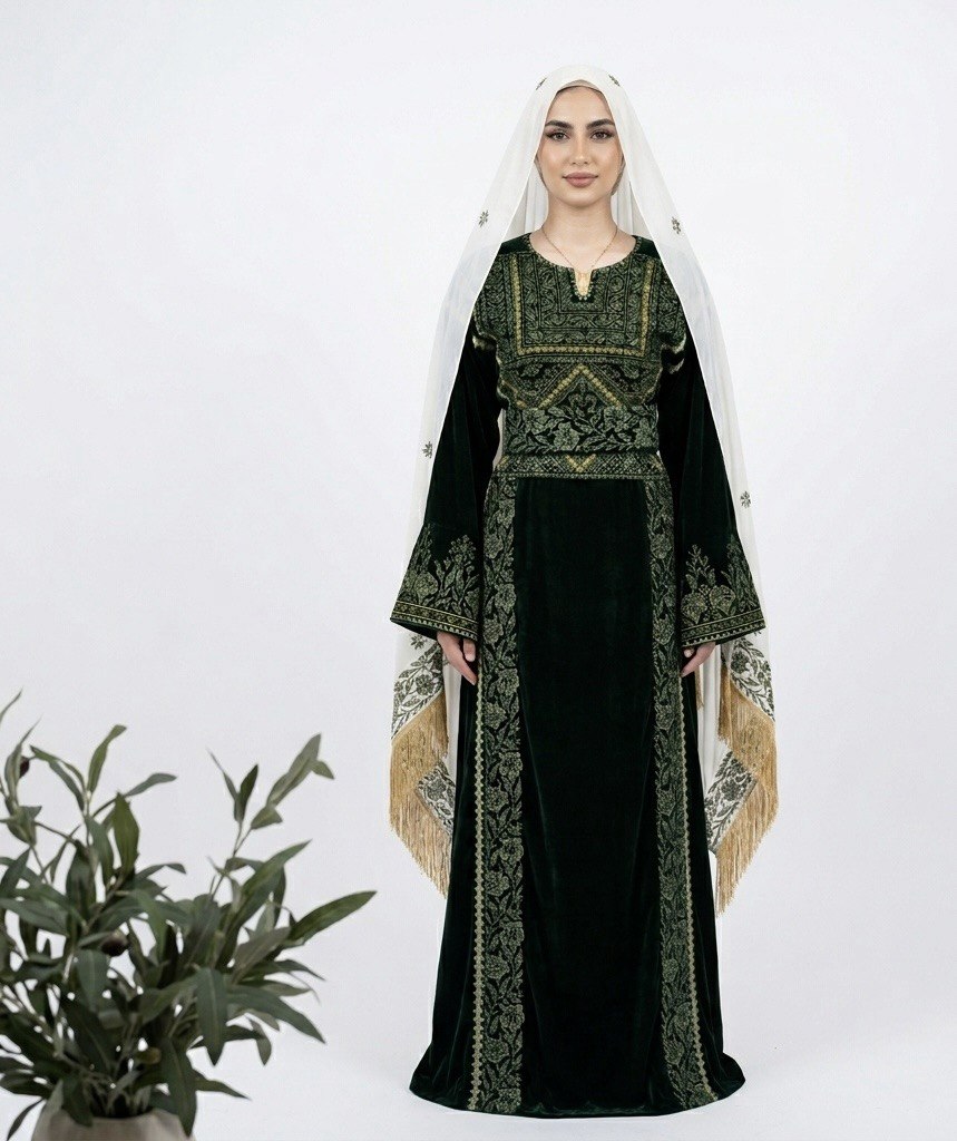 Samah Emerald Heritage Velvet Thobe