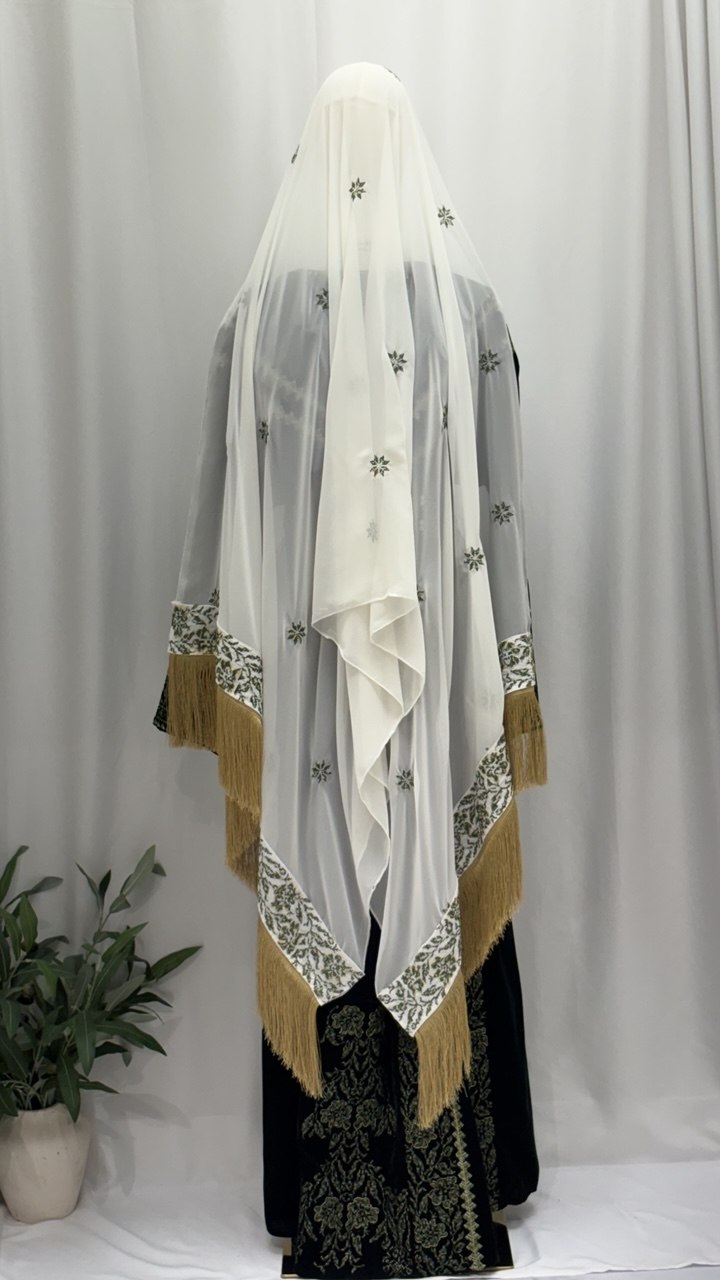 Salma Ivory Heritage Embroidered Shawl/Khirka