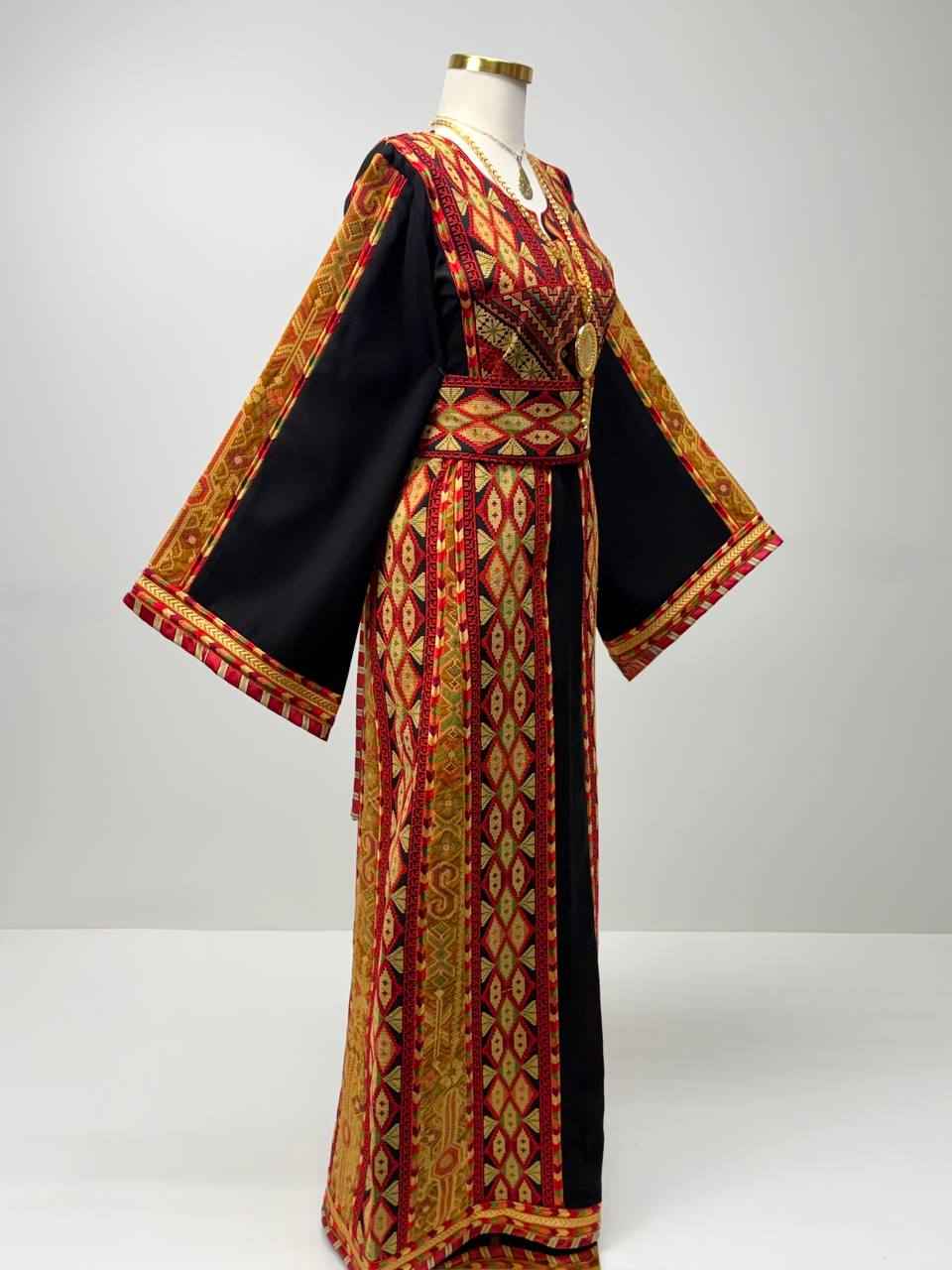 Sammra Desert Heritage Embroidered Thobe