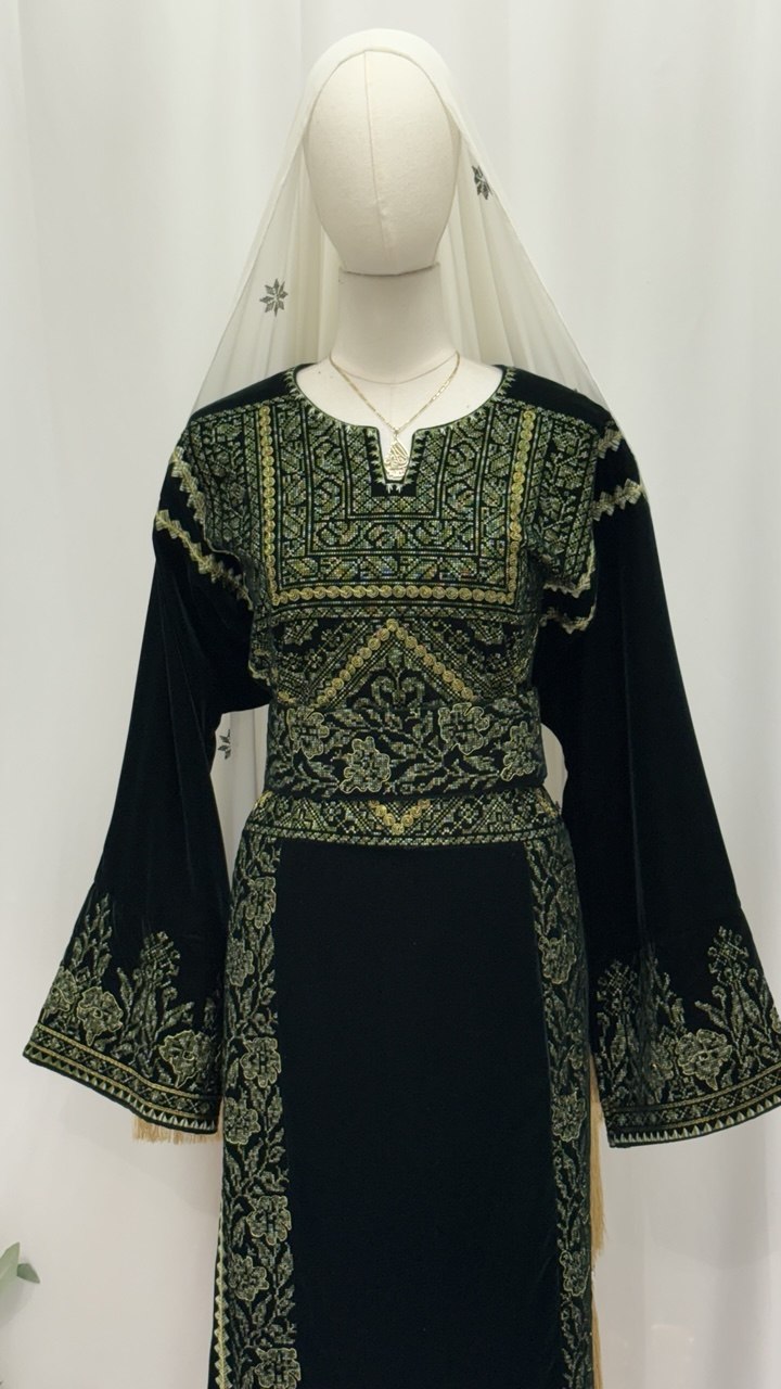 Samah Emerald Heritage Velvet Thobe