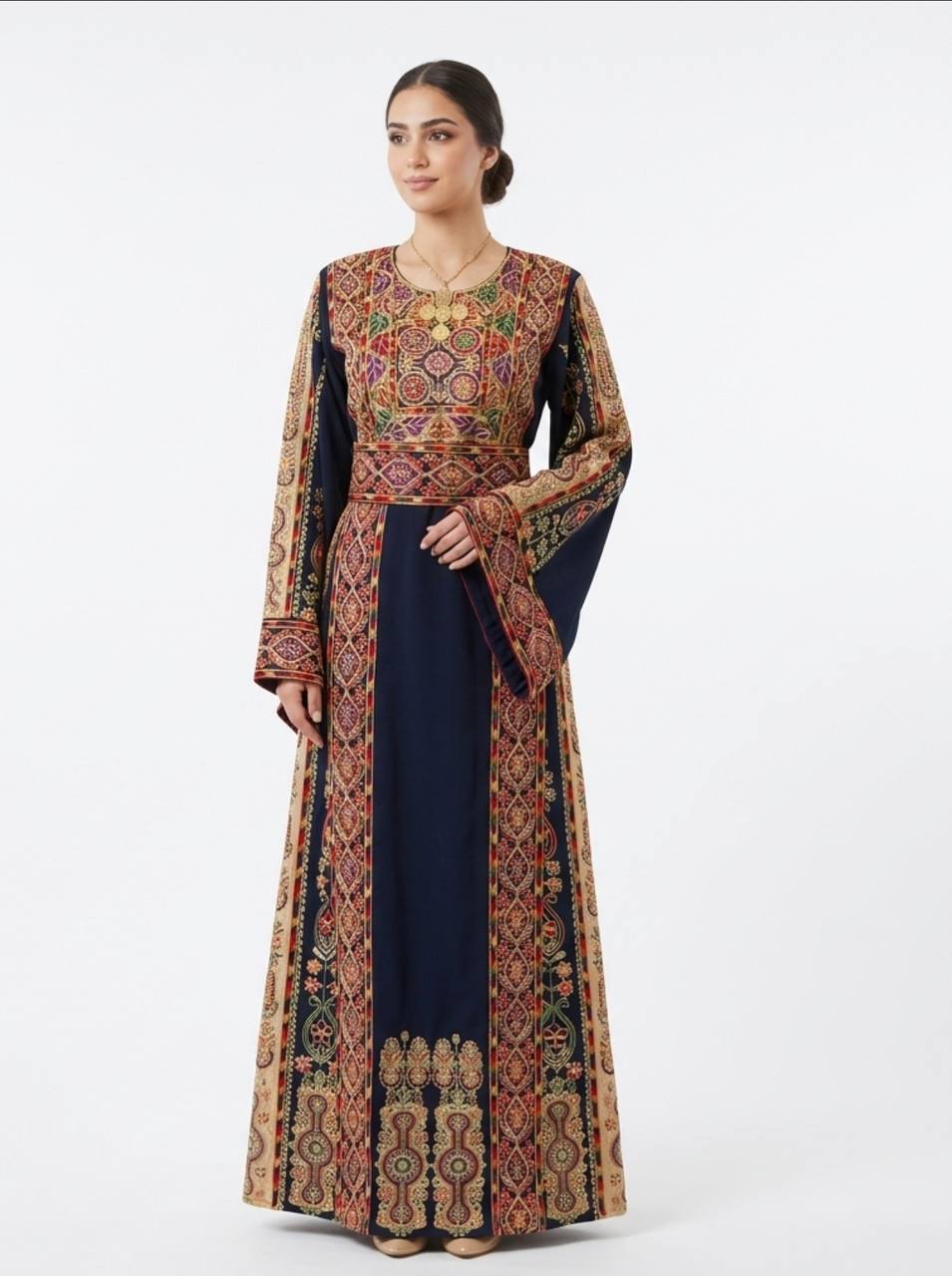 Karmel Queen Embroidered Thobe