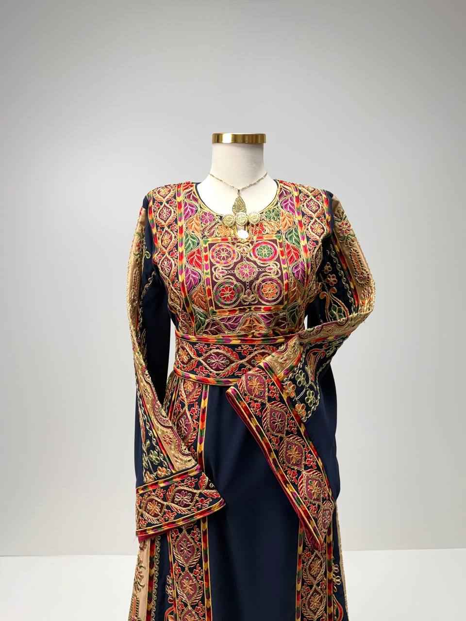Karmel Queen Embroidered Thobe