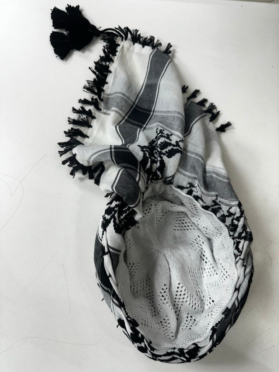 Palestinian Keffiyeh Head Wrap (Modern Style)