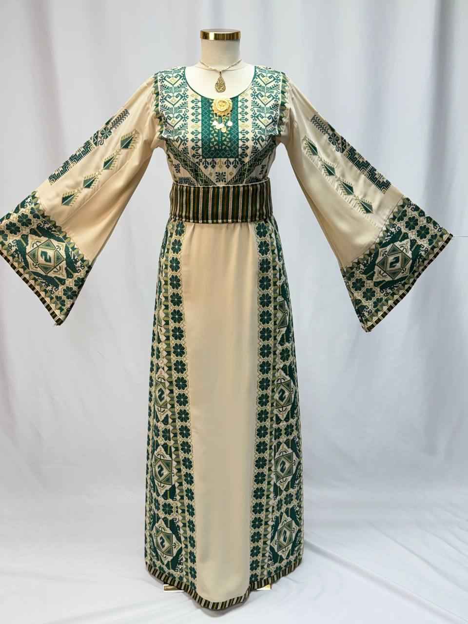 Heritage Safa Embroidered Thobe