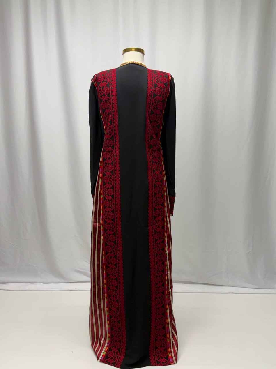 Rawan Heritage Saya Thobe