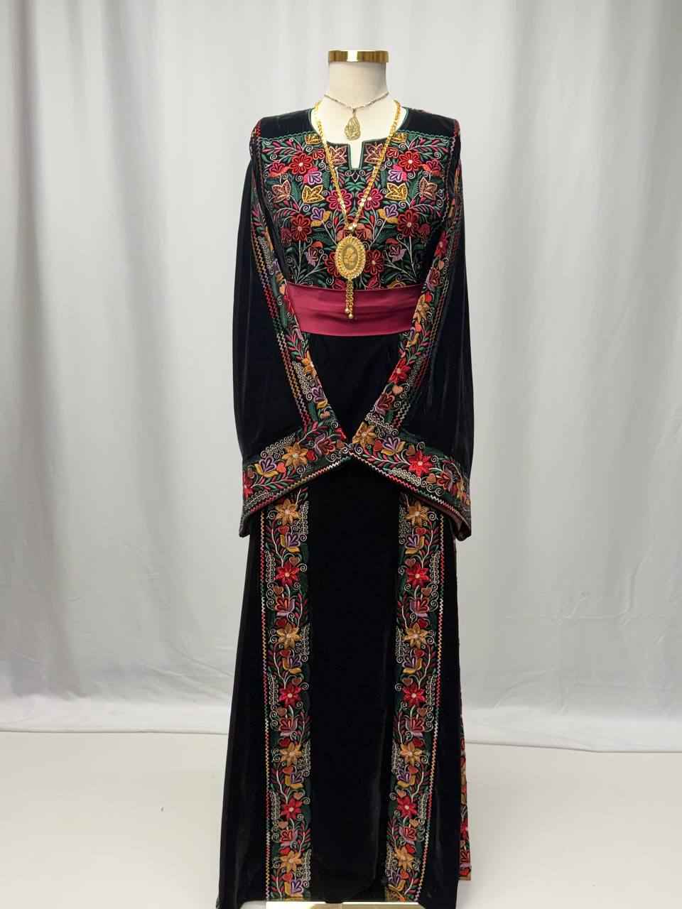 Velvet Heritage Embroidered Thobe