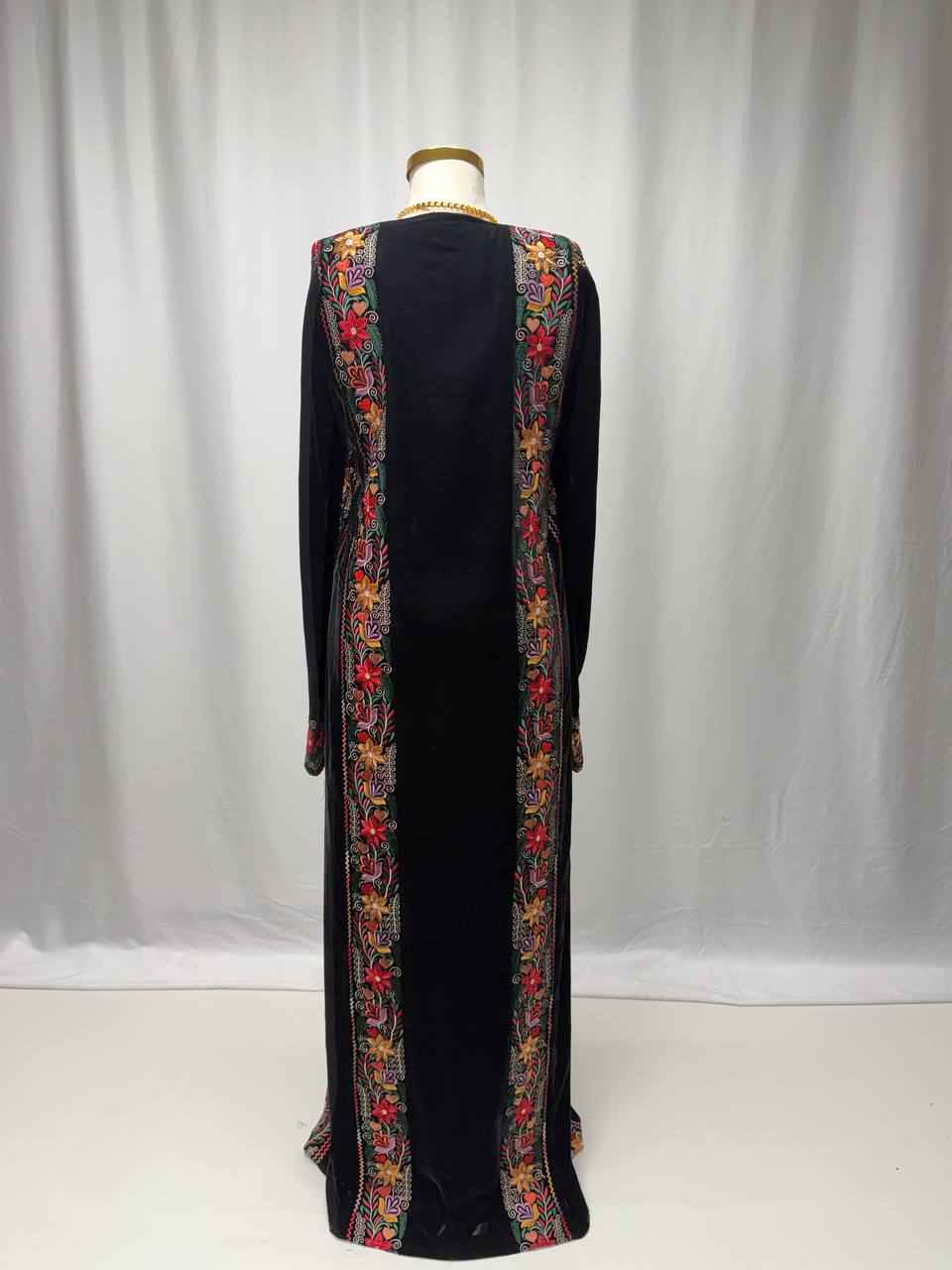 Velvet Heritage Embroidered Thobe