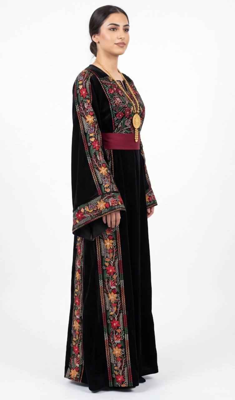 Velvet Heritage Embroidered Thobe