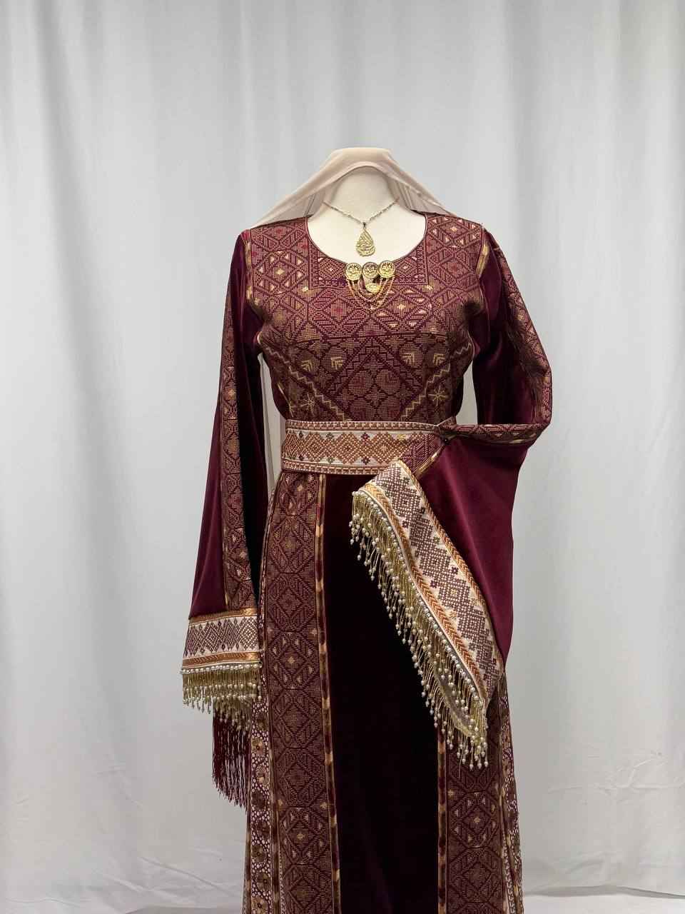 Aseel Al-Tiraz Velvet Thobe