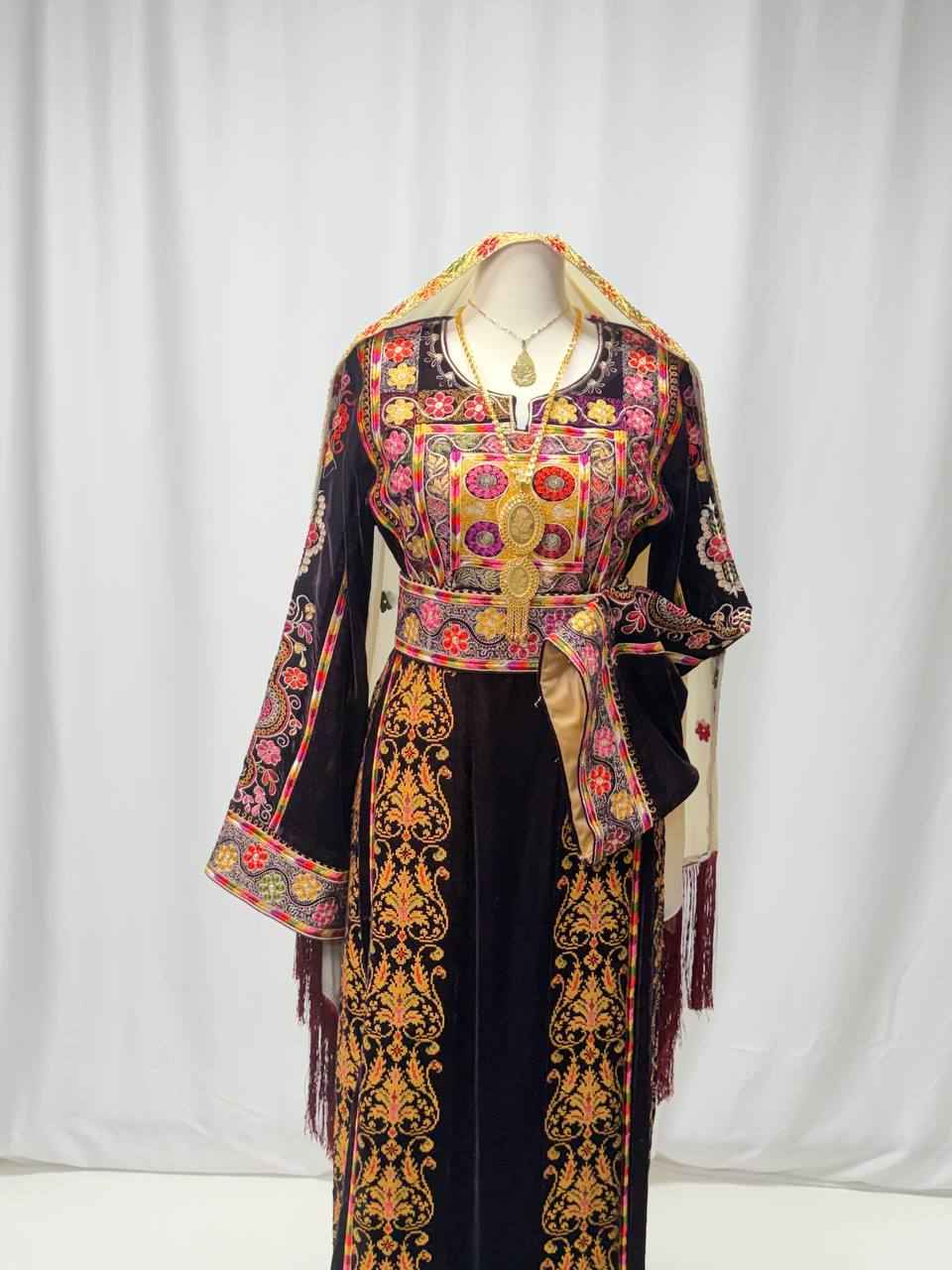 Rimaz Velvet Heritage Thobe