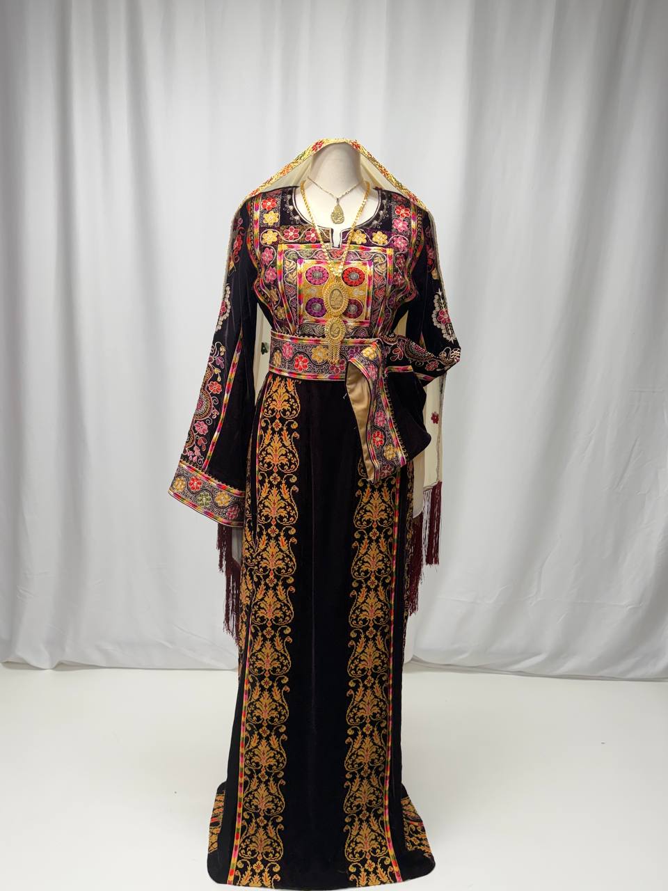 Rimaz Velvet Heritage Thobe - Palestinian Elegance