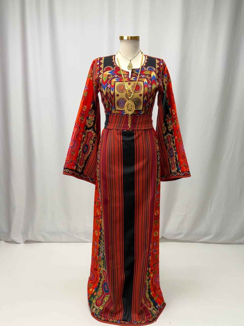 Raneem Majdalawi Heritage Thobe