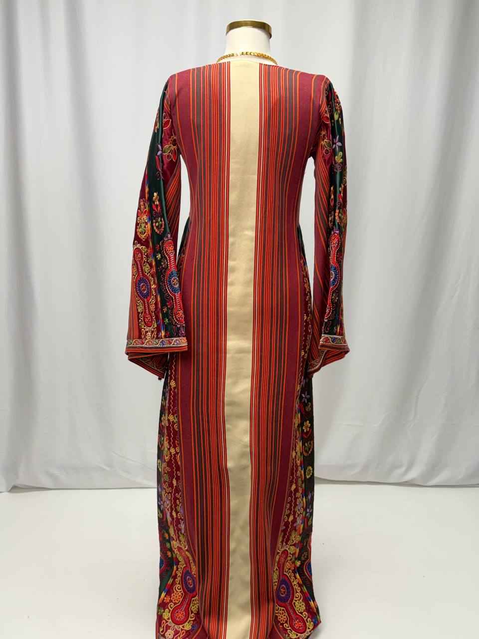 Raneem Majdalawi Heritage Thobe