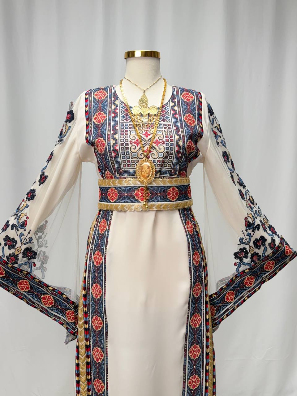 Yara Heritage Thobe