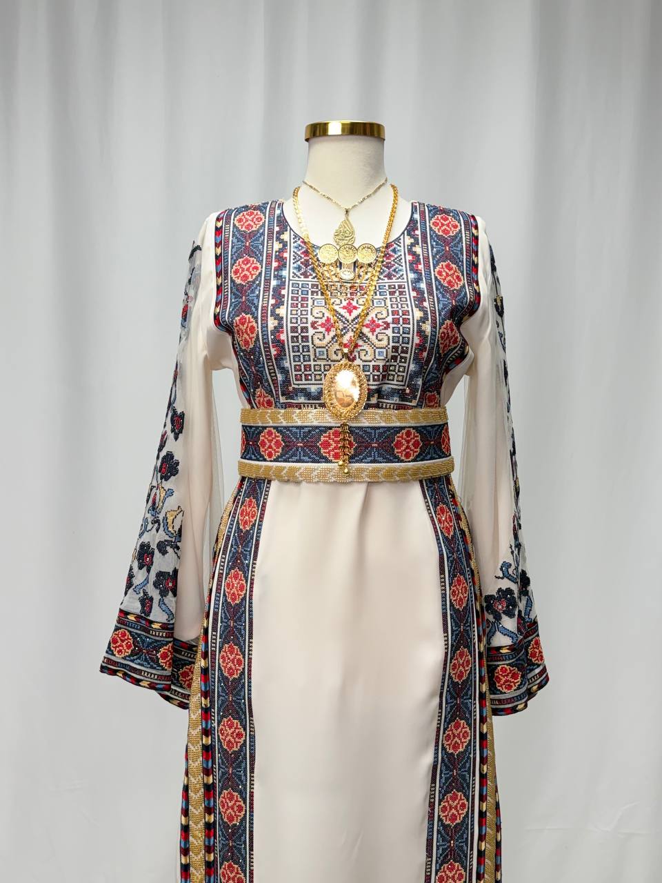 Yara Heritage Thobe