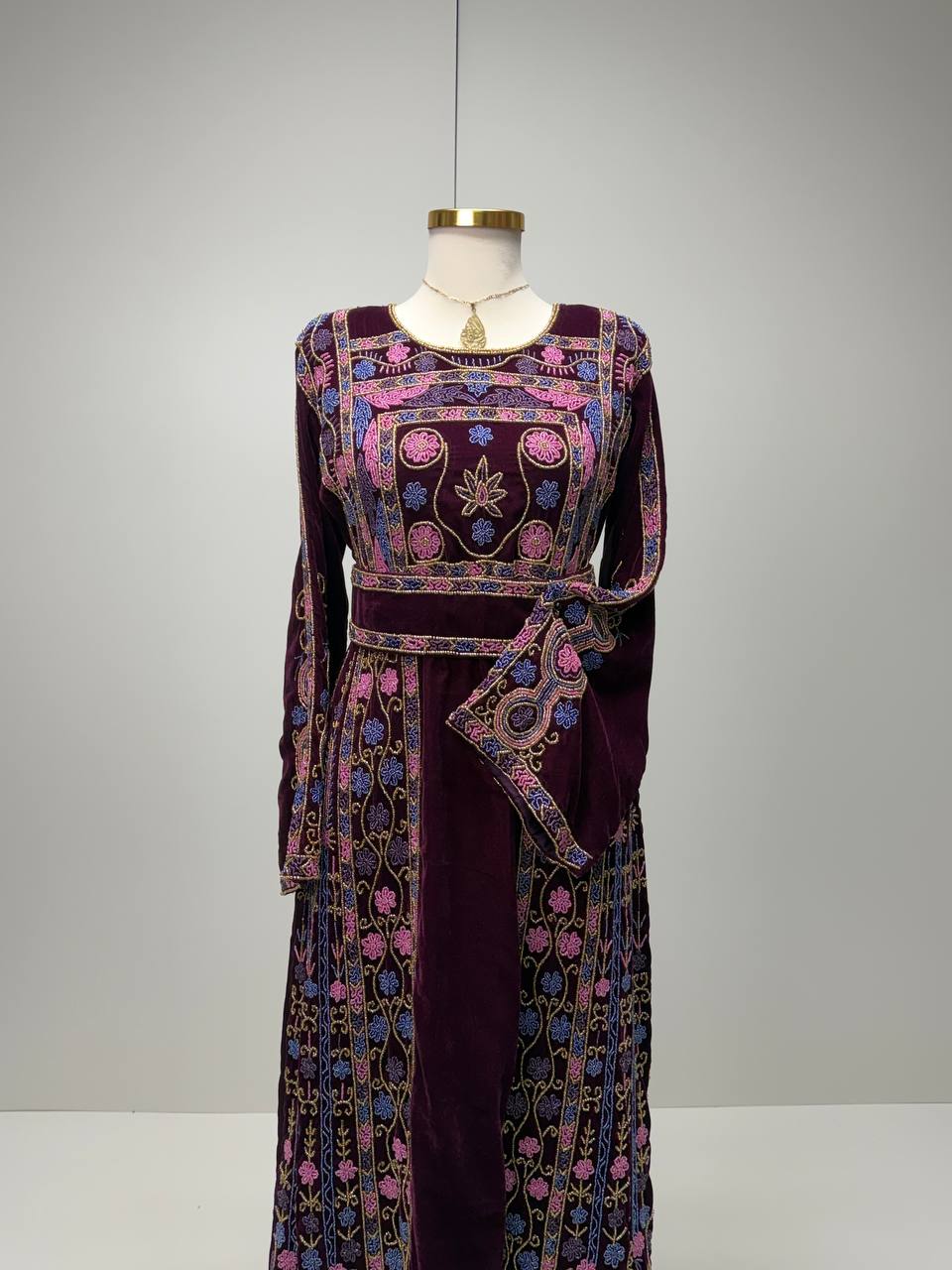 Velora Hand-Beaded Velvet Thobe