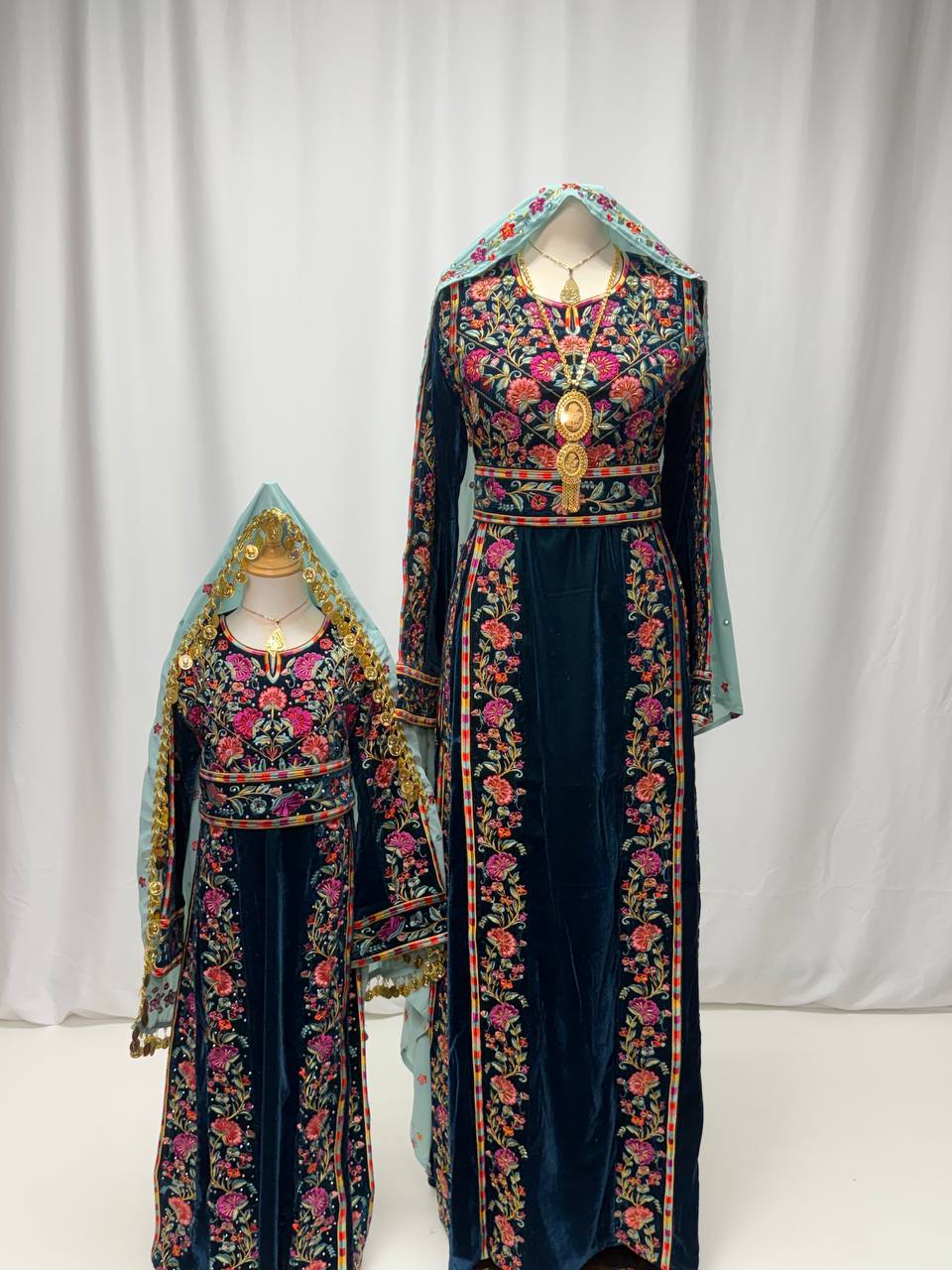 Kinda Petrol Velvet Embroidered Girls Thobe