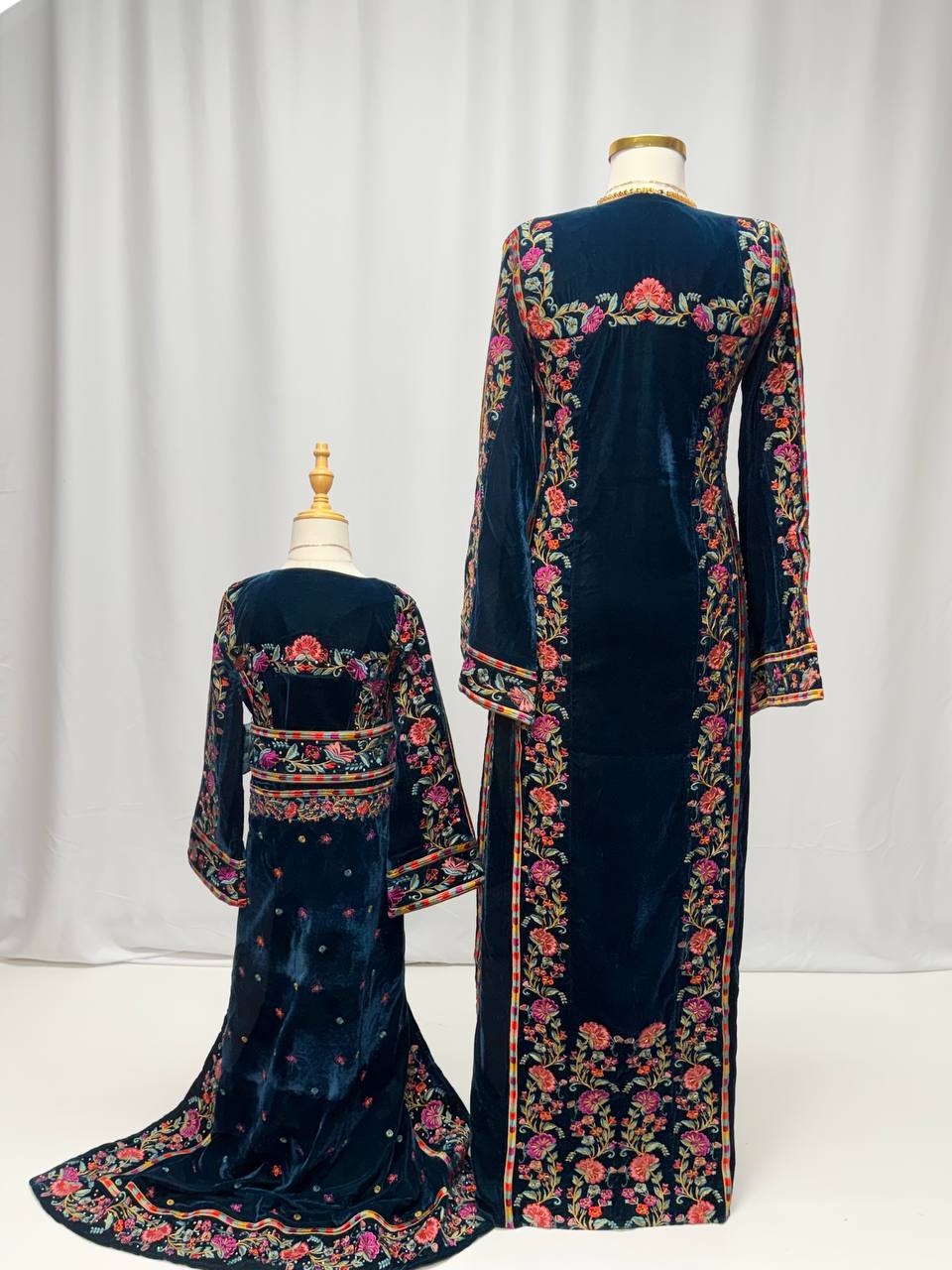 Taleen Heritage Velvet Thobe with Matching Skirt