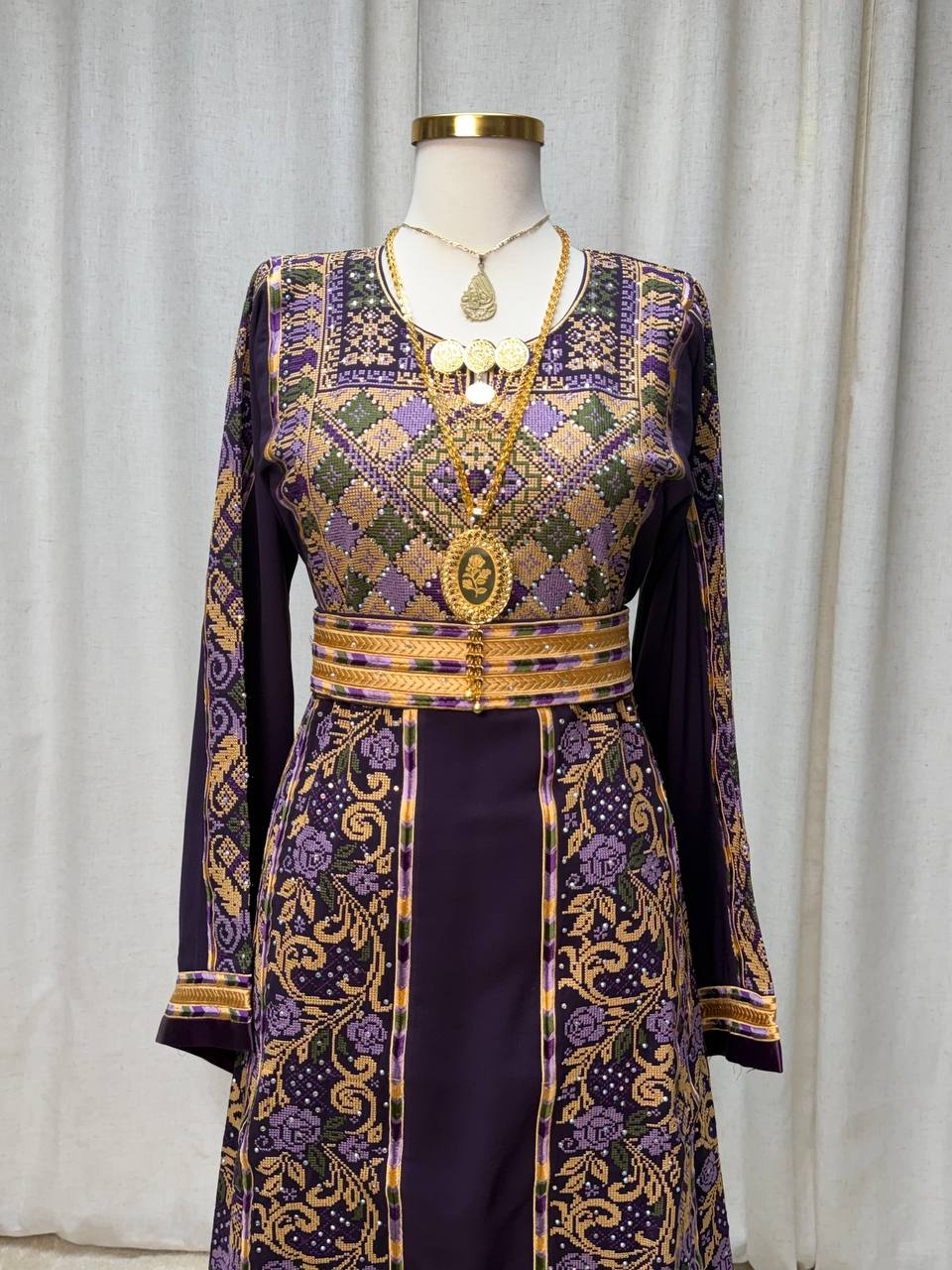 Maysara Embroidered Thobe