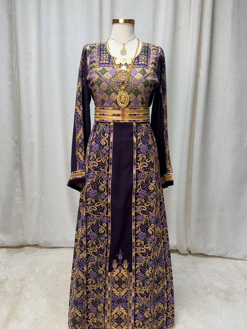 Maysara Embroidered Thobe