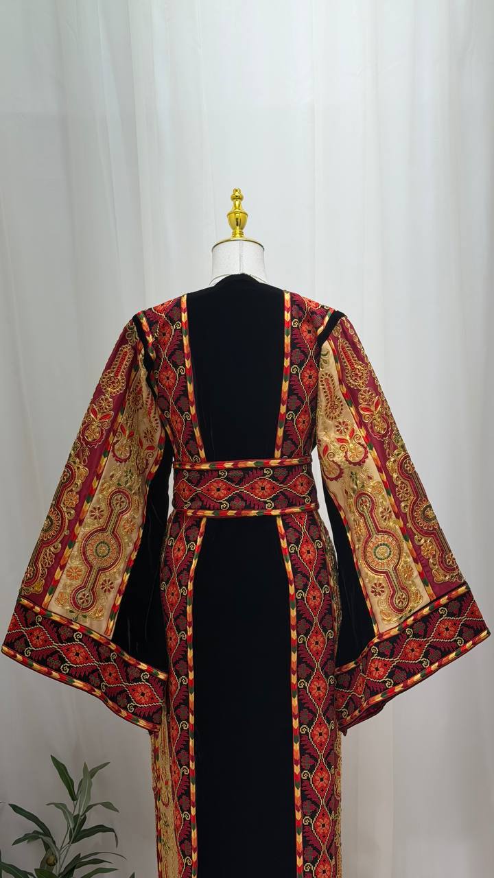 Suhaila Qasab Velvet Thobe