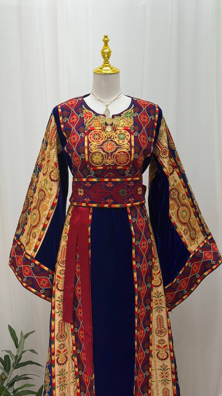 Suhaila Qasab Velvet Thobe