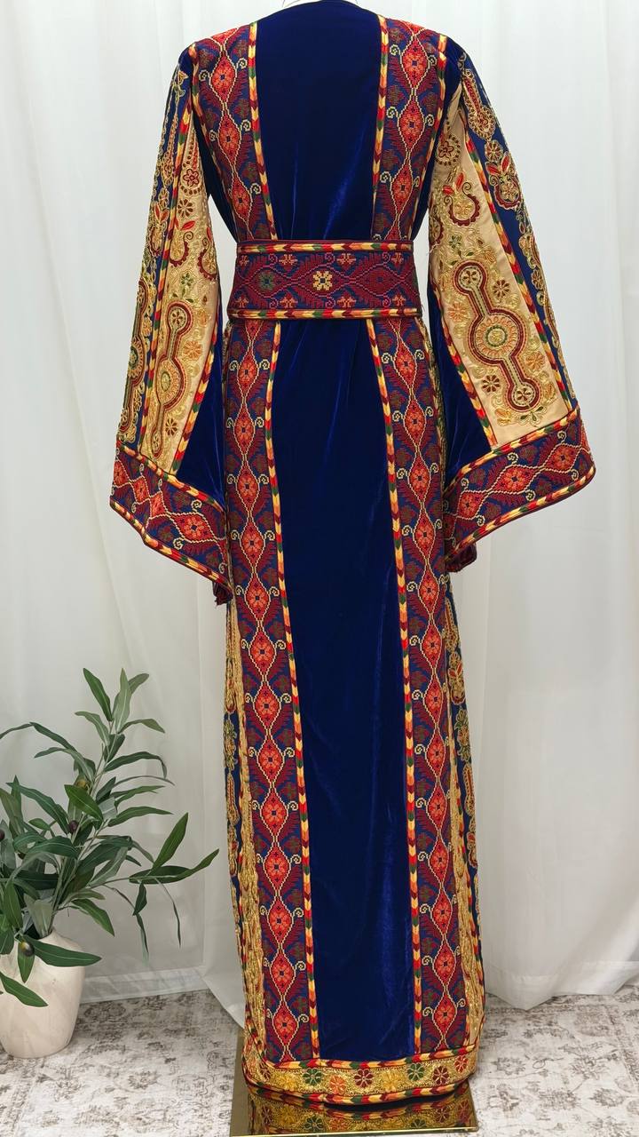 Suhaila Qasab Velvet Thobe