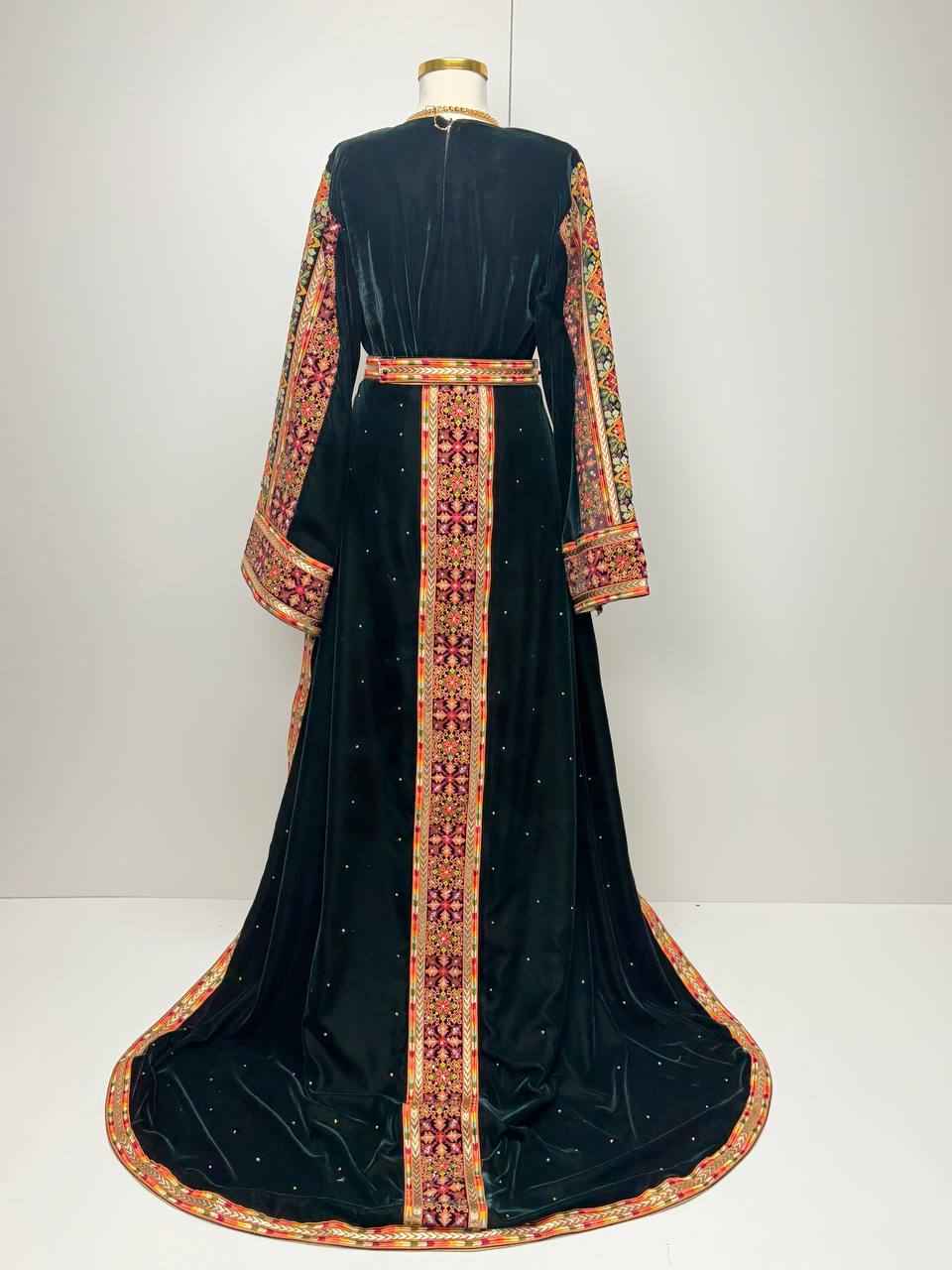 Sarah Velvet Heritage Thobe