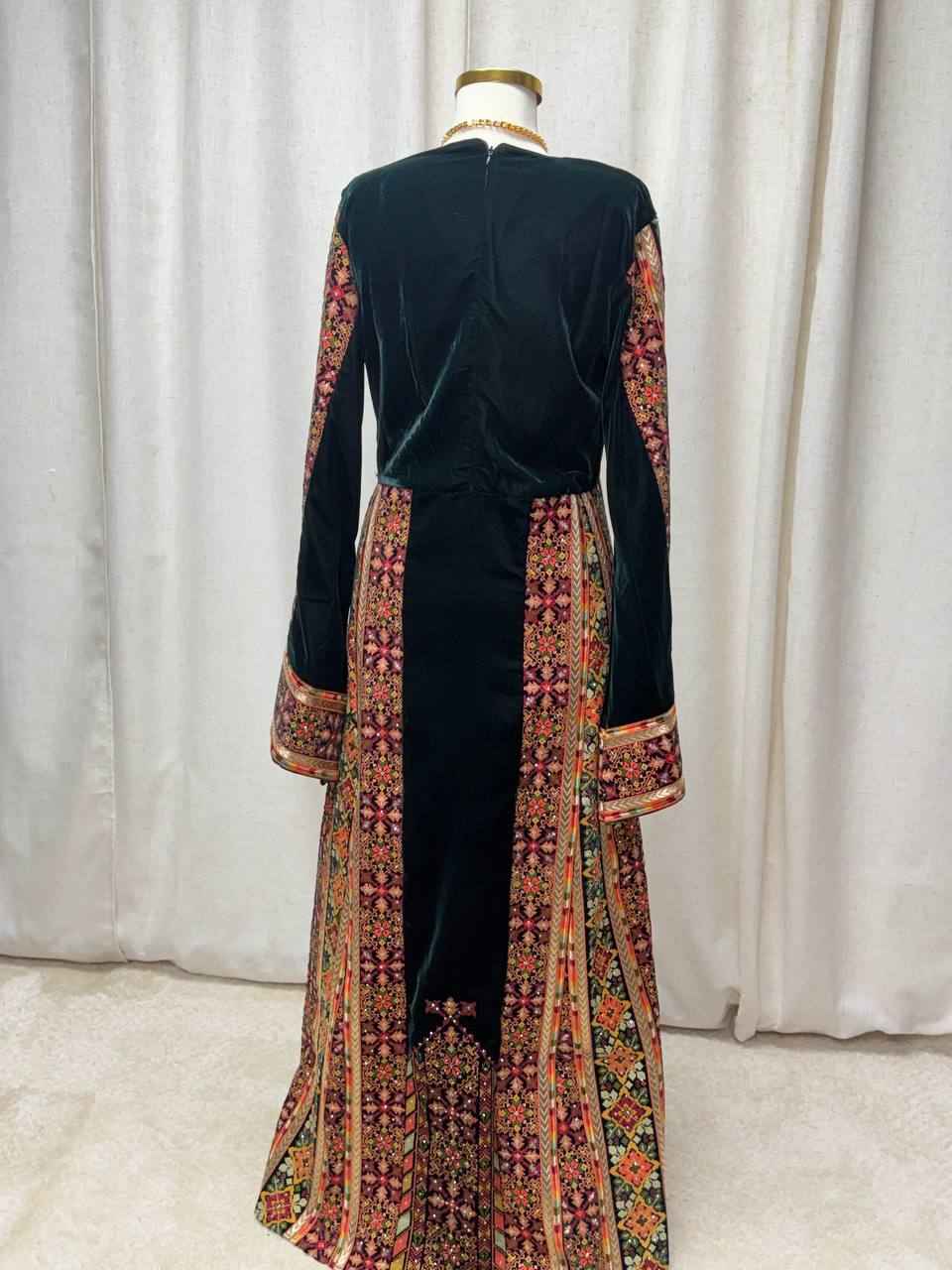 Sarah Velvet Heritage Thobe