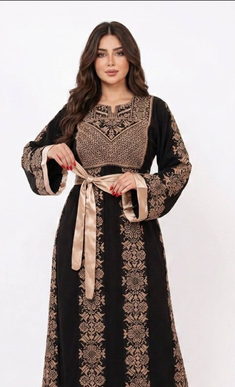 Rawan Six-Panel Heritage Thobe