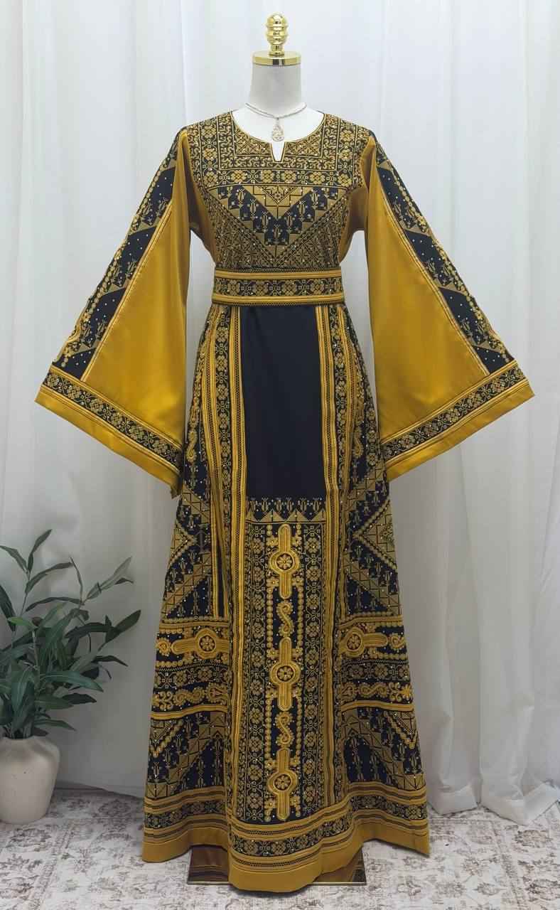 Noor Al Ard Satin Thobe