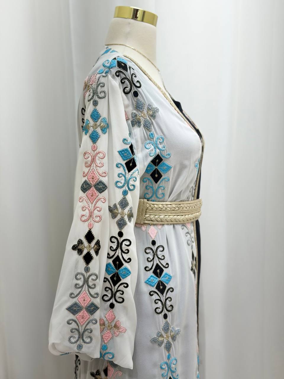 Sultana Royale Embroidered Caftan ✨