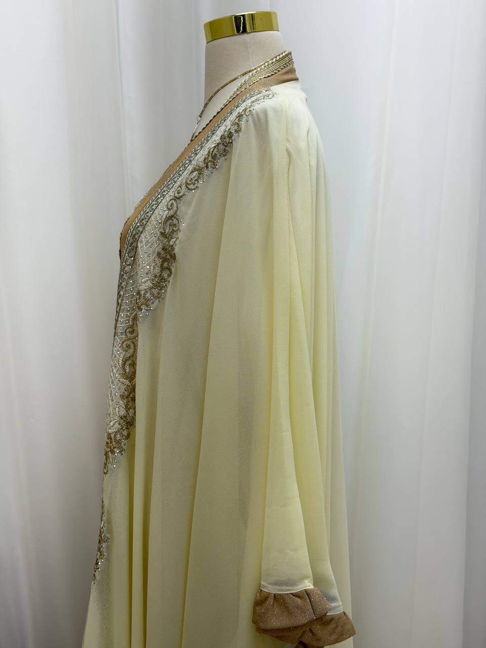 Butterfly Elegance Caftan ✨