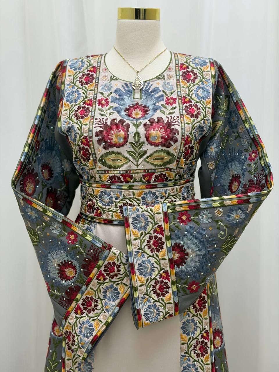 Palestinian Bloom Tatreez Thobe