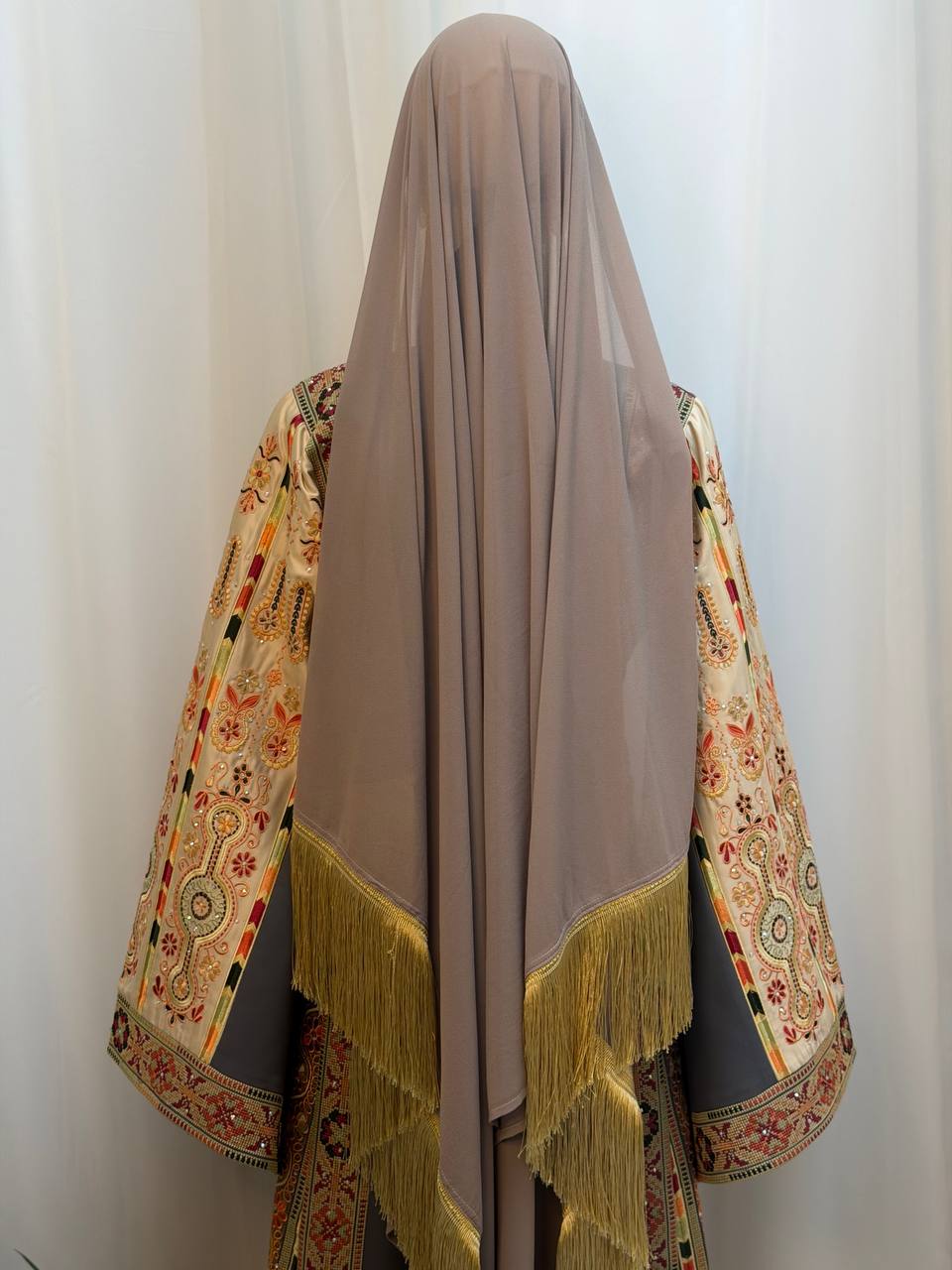 Fadwa Heritage Thobe