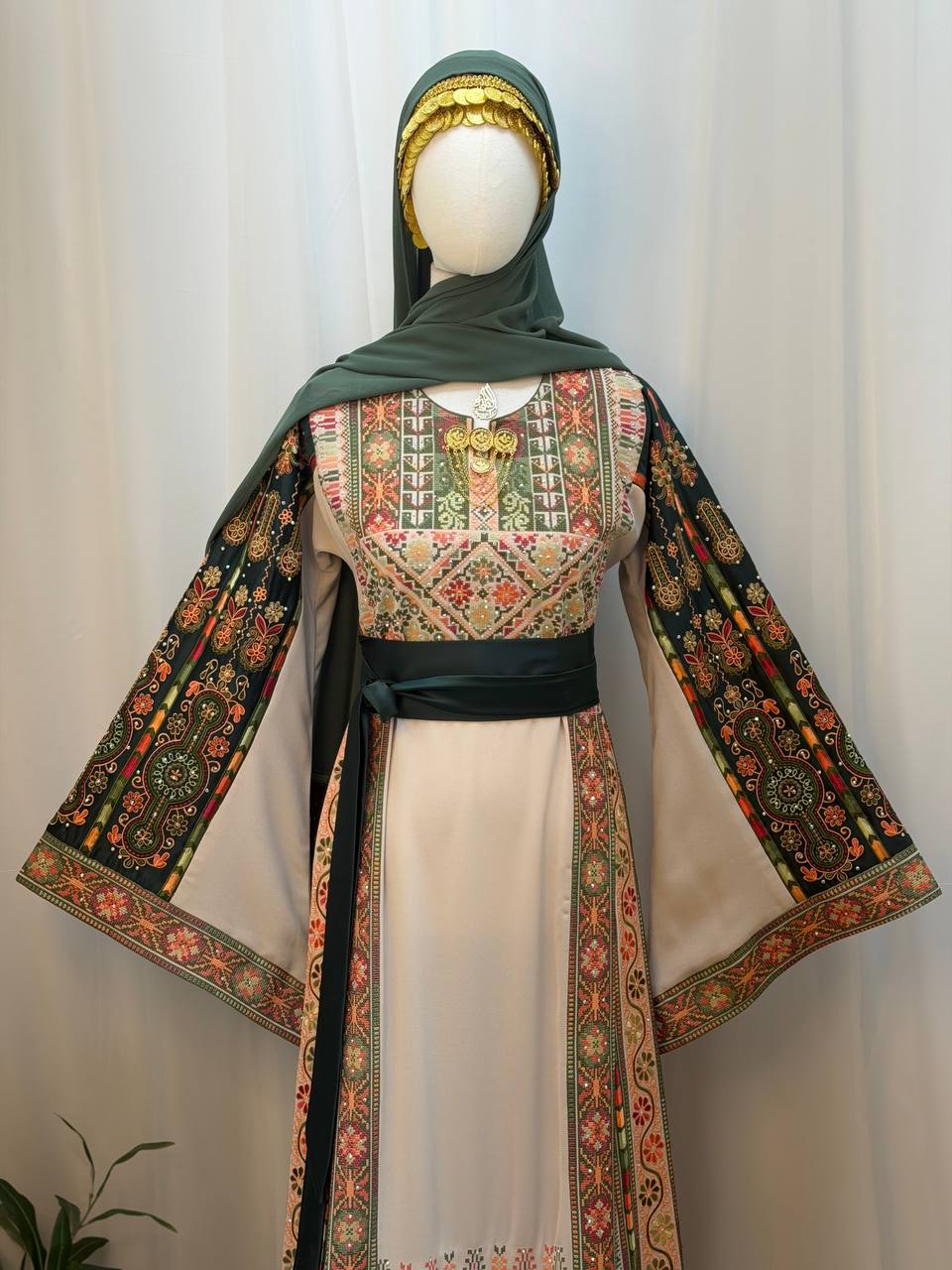 Fadwa Heritage Thobe
