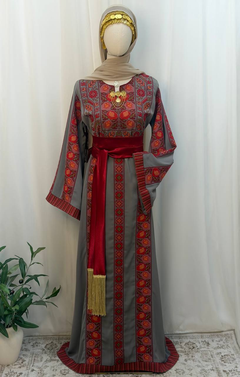 Lina Embroidered Thoub