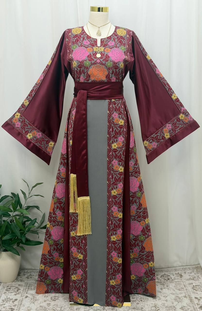 Yasmeen of Palestine Thoub