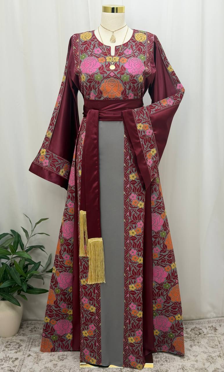Yasmeen of Palestine Thoub