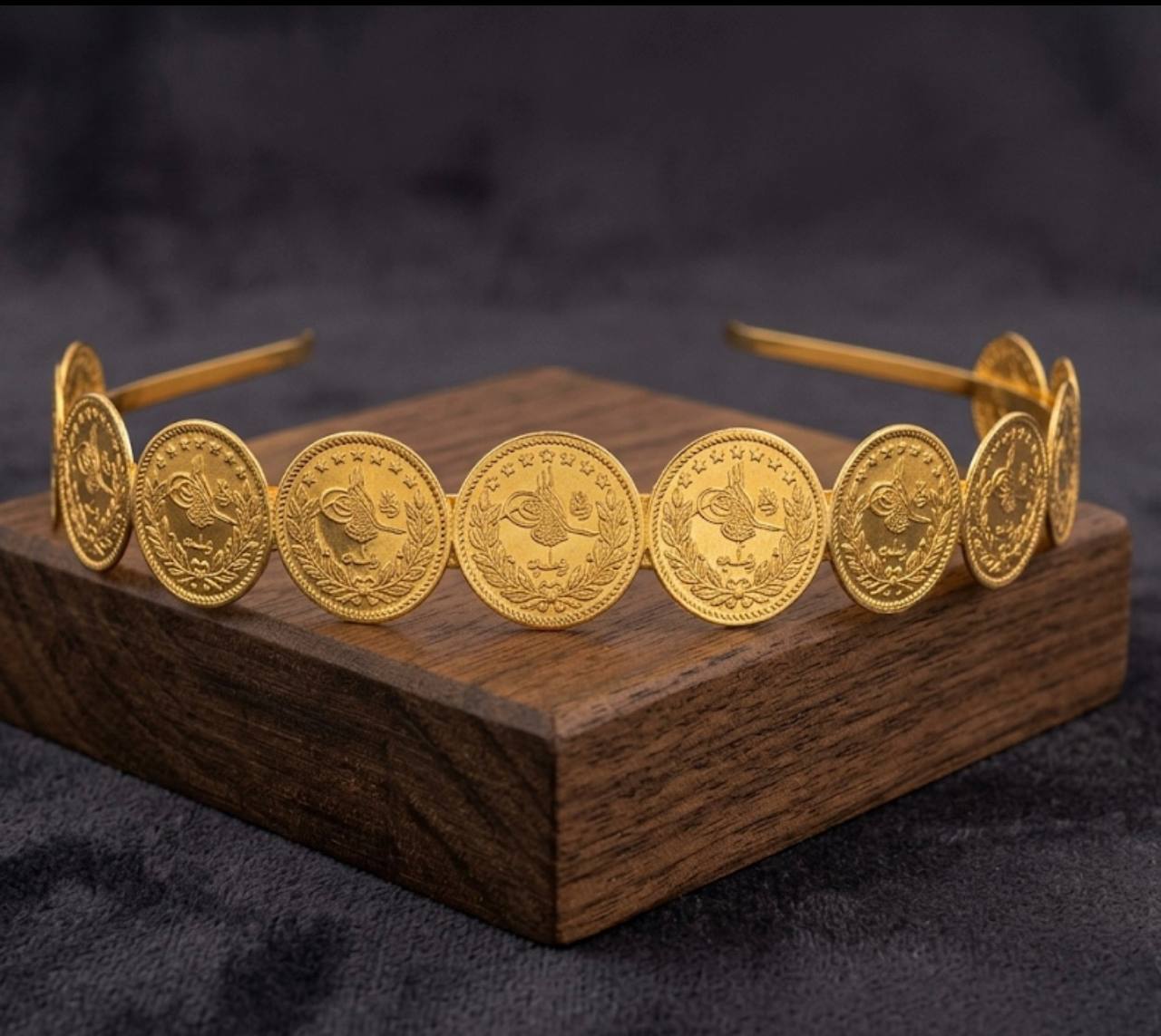 Golden Heritage Crown