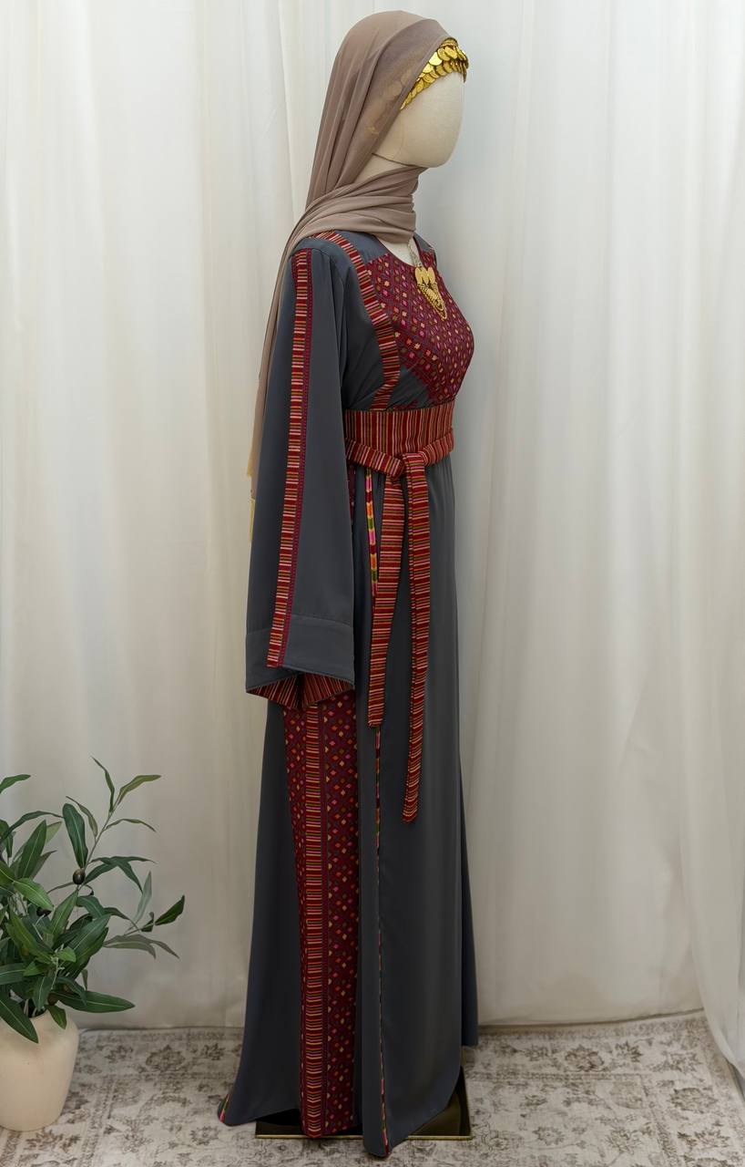 Lujain Heritage Thoub