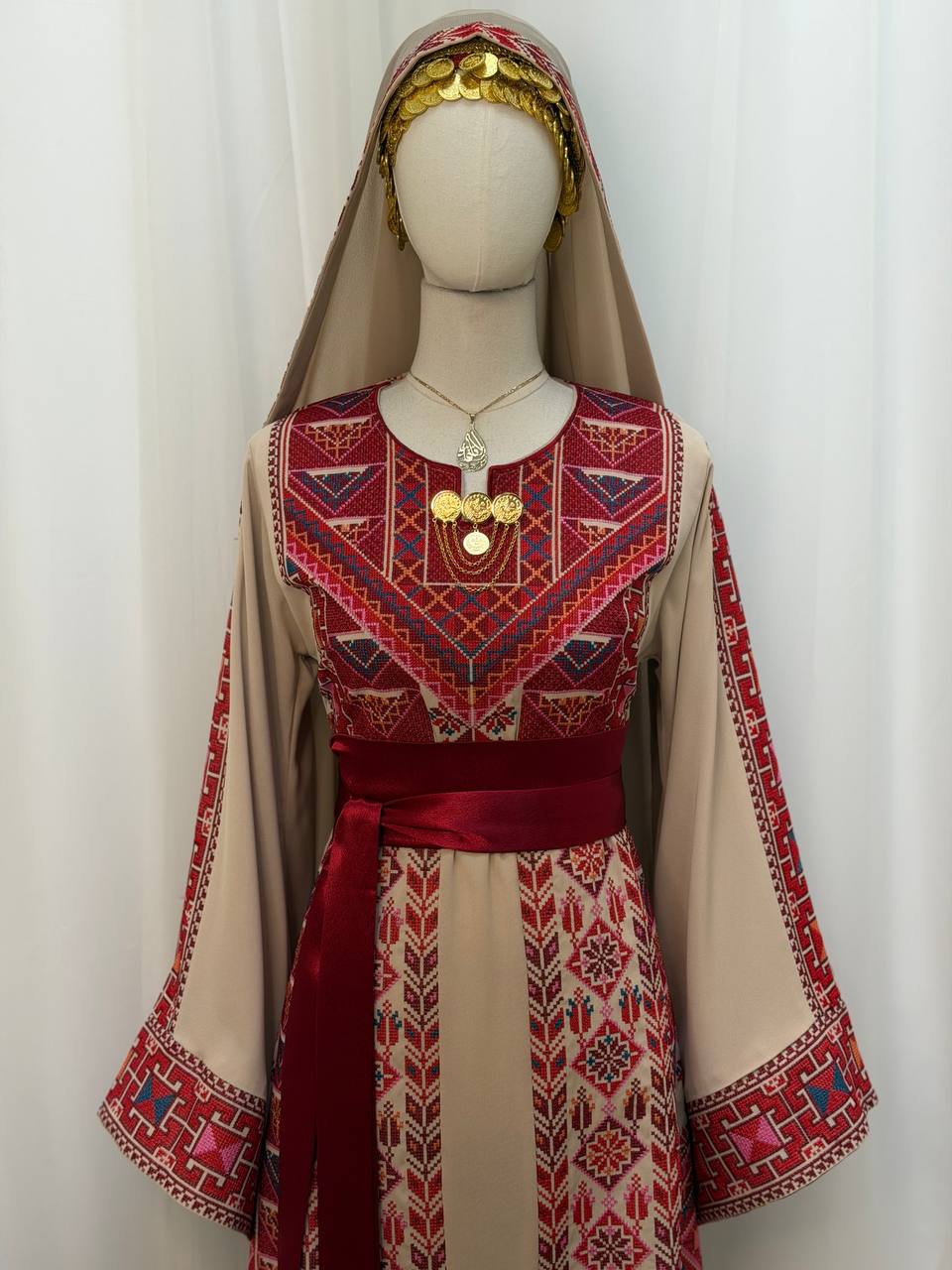 Sumaya Heritage Thoub
