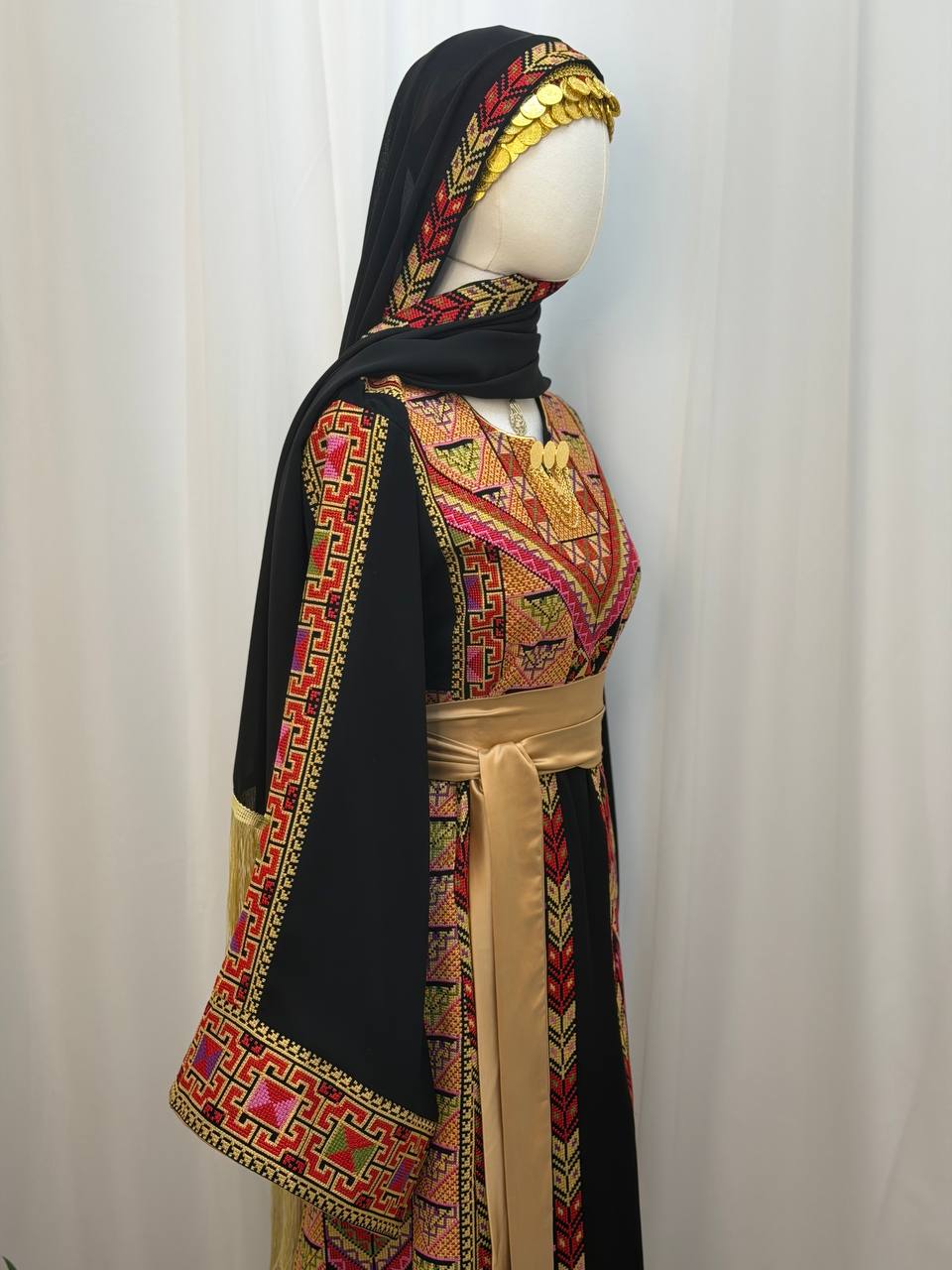 Sumaya Heritage Thoub