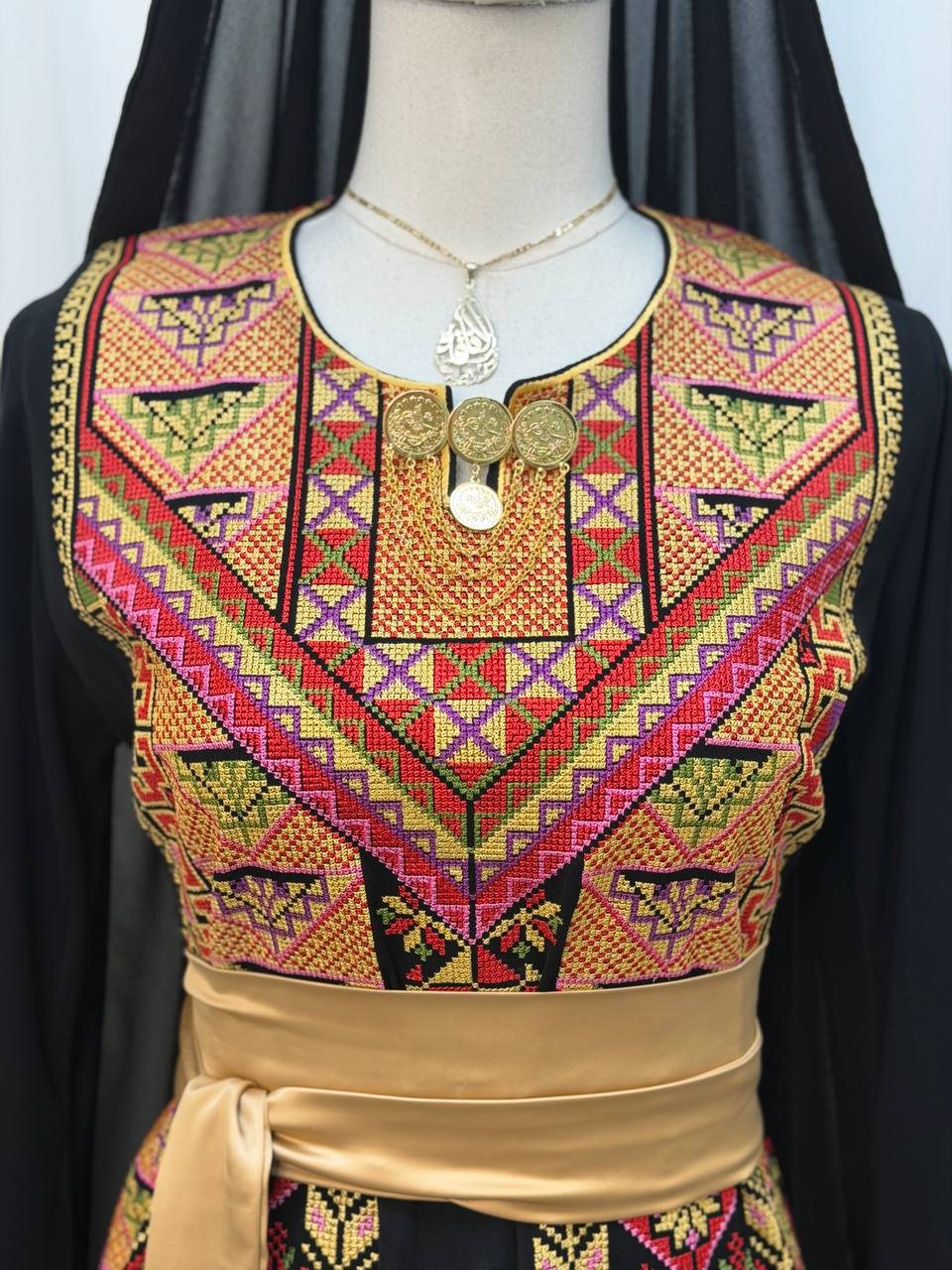 Sumaya Heritage Thoub