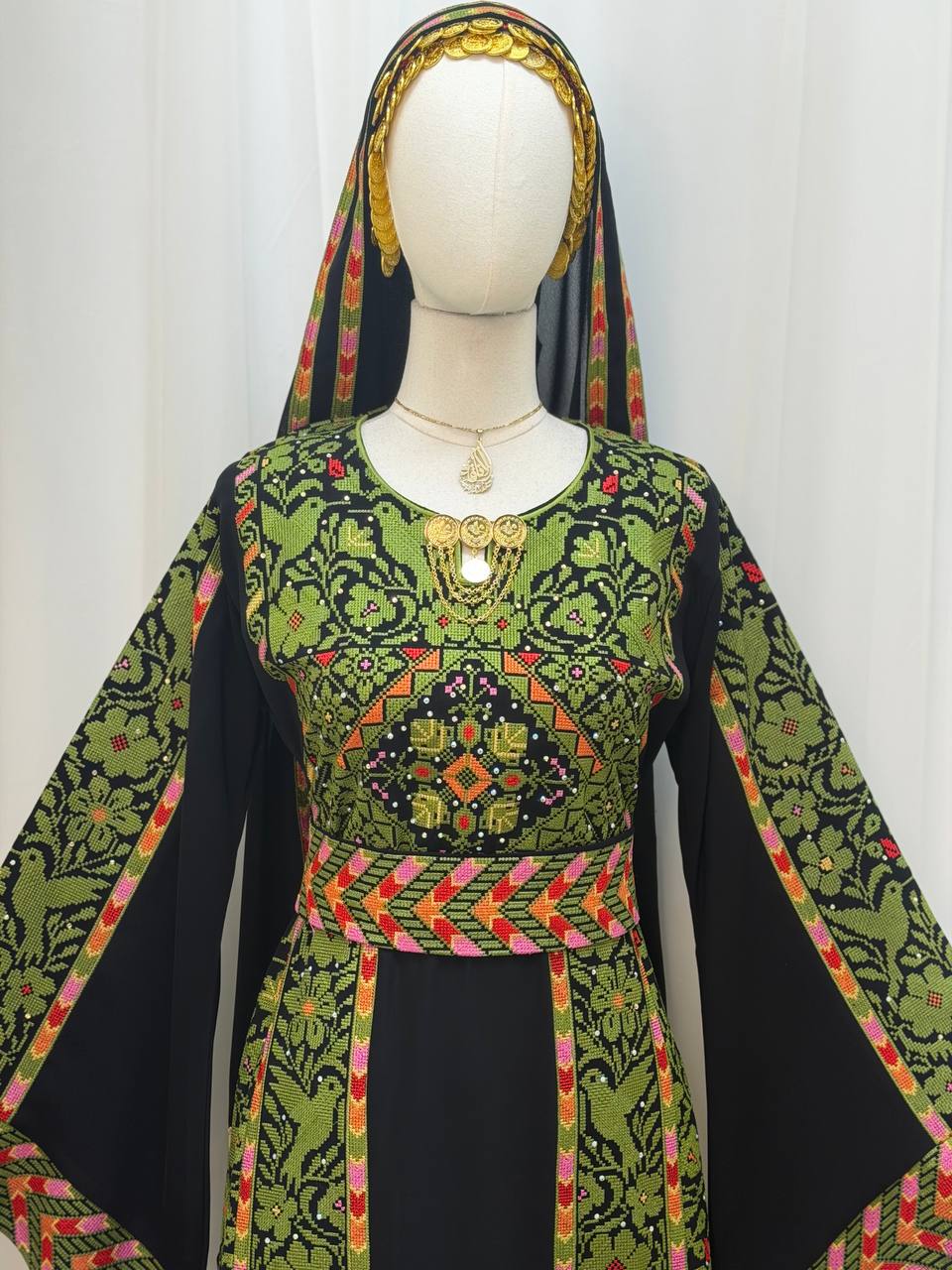 Safa Heritage Bird Thoub