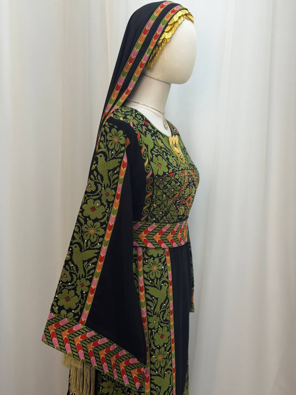 Safa Heritage Bird Thoub