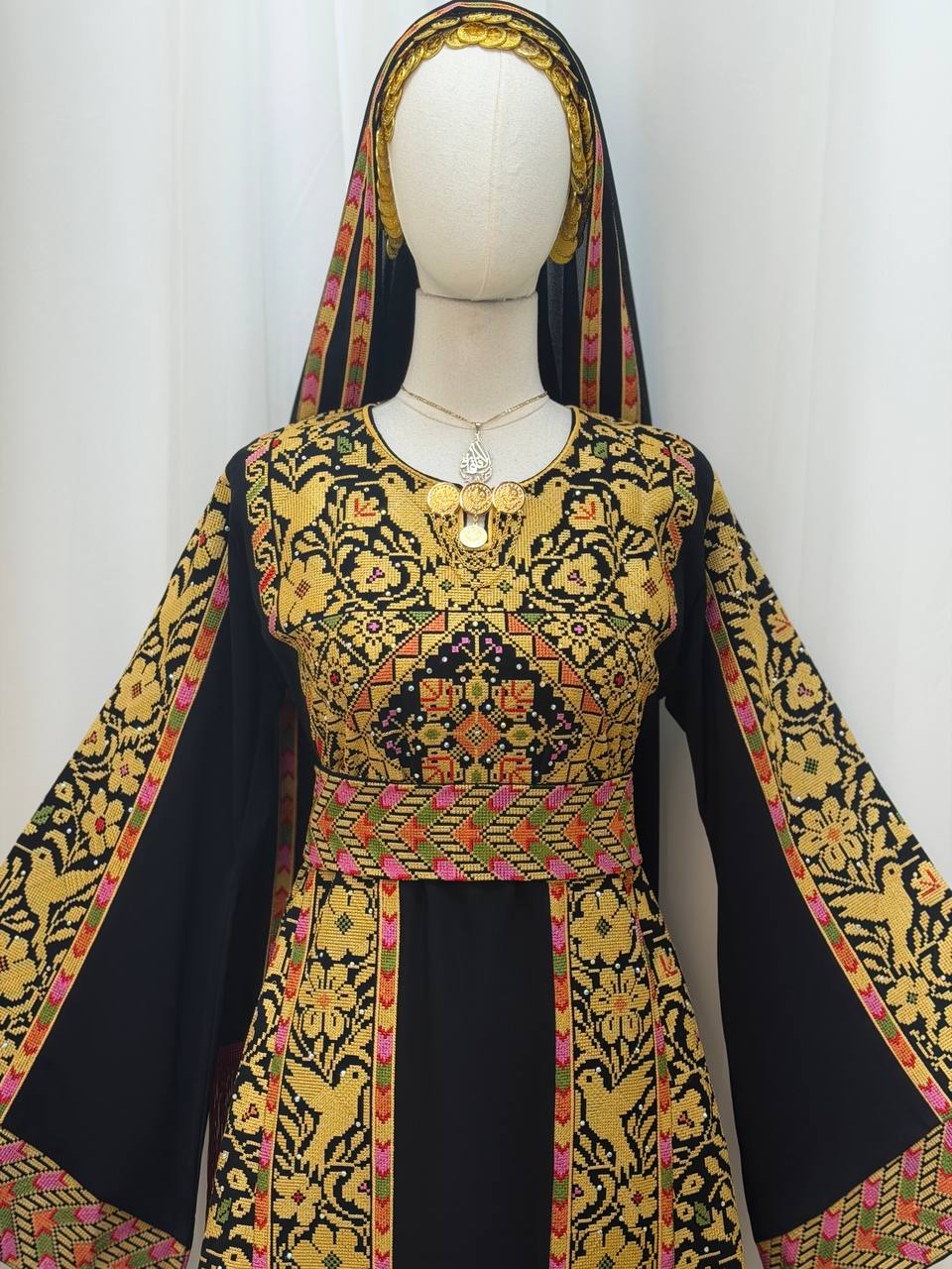Safa Heritage Bird Thoub