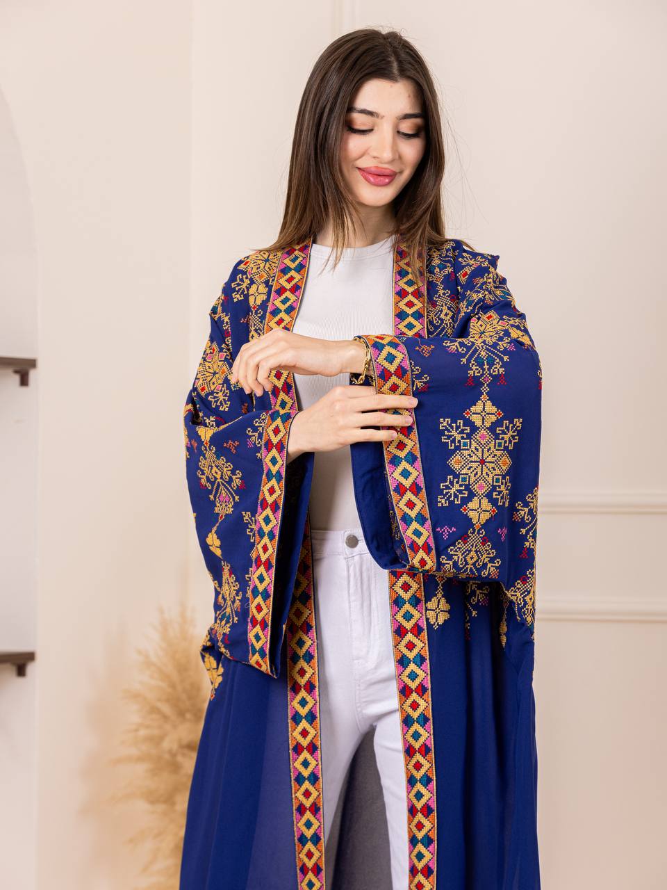 Layan Embroidered Heritage Bisht