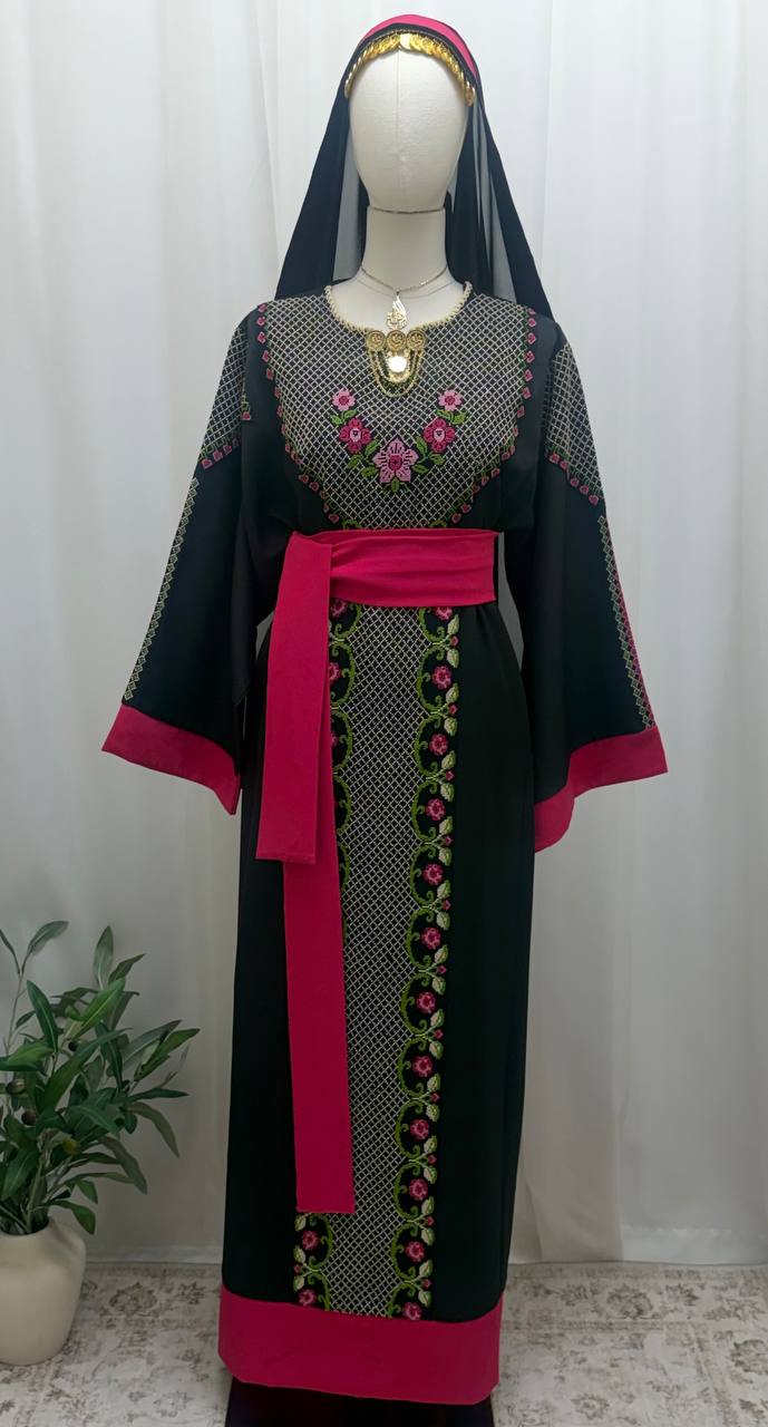 Hanouneh Heritage Thobe โ Hand Embroidered